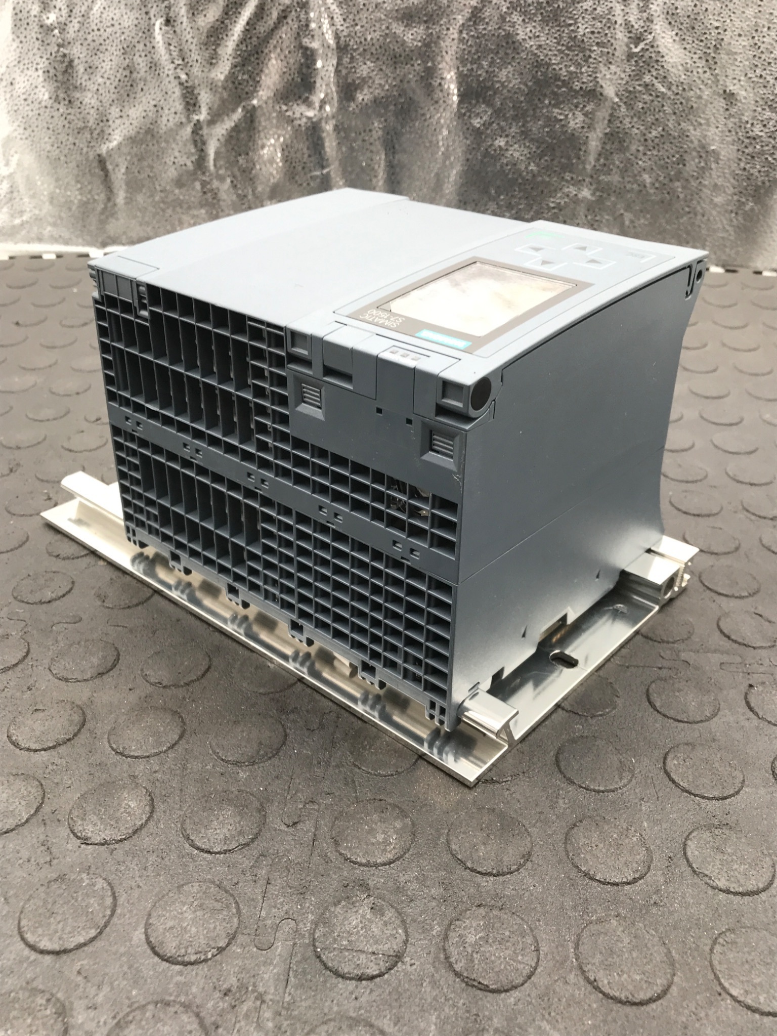 SIEMENS 6ES7516‑3UN00‑0AB0 SIMATIC S7‑1500 CPU USED 3