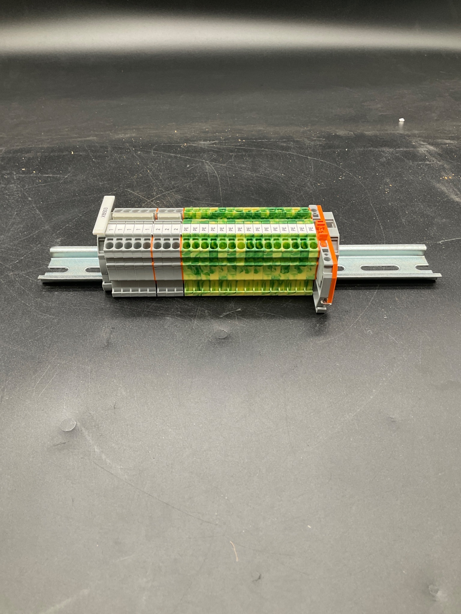 WAGO 8001‑099/Z000‑0149 Terminal Block Assembly USED 1
