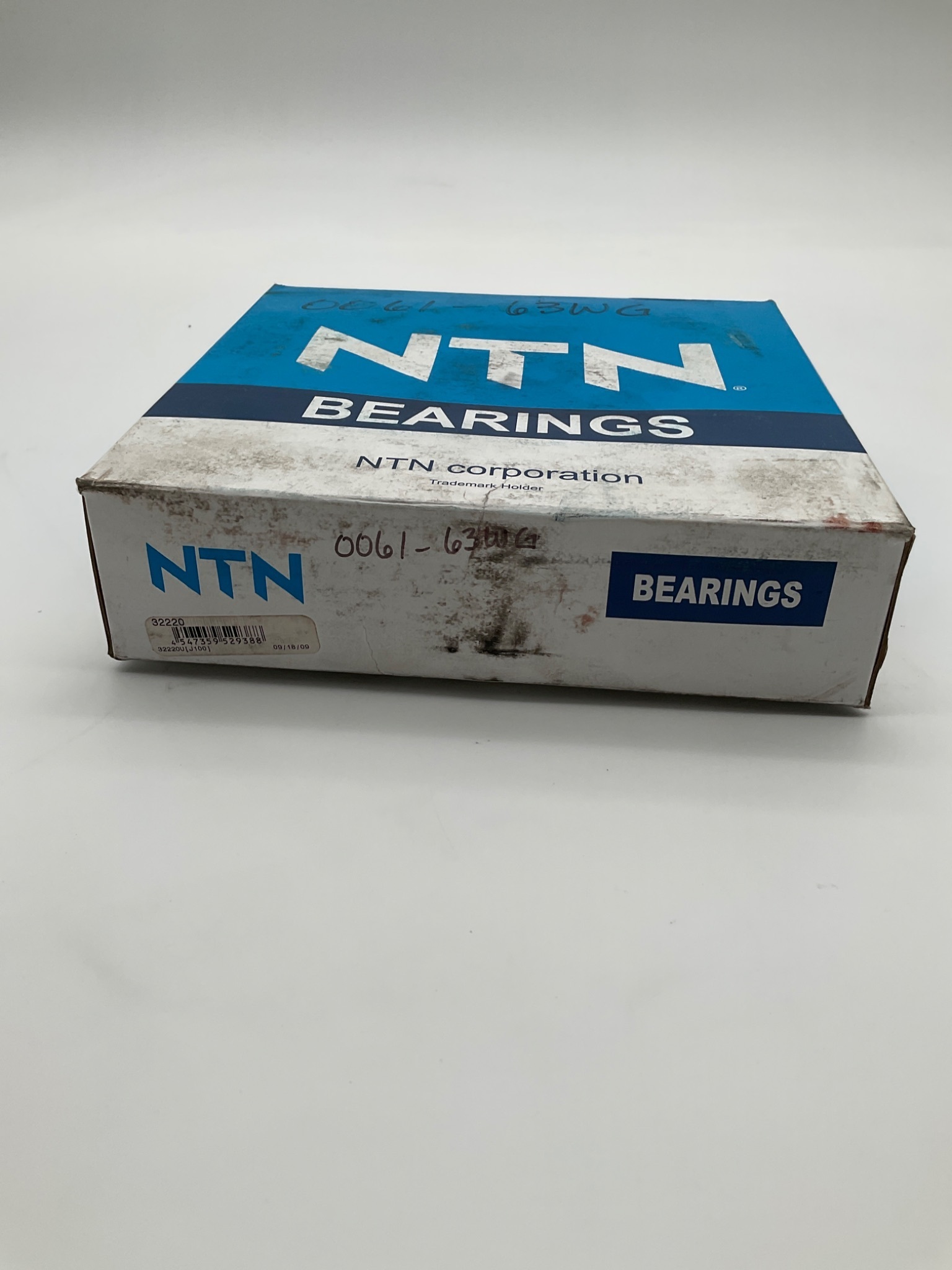 NTN 32220 Tapered Roller Bearing NEW 1