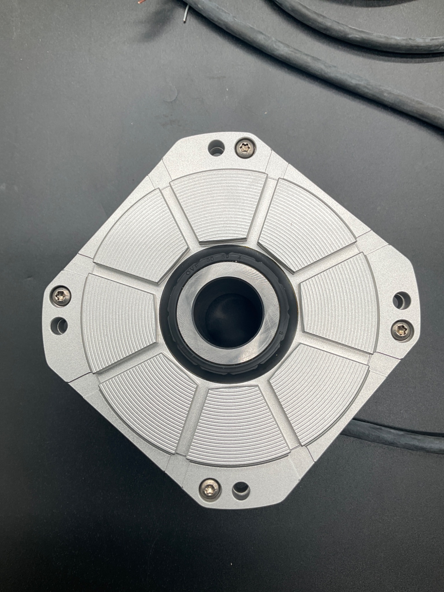 HEIDENHAIN RON 275 18000 01‑03 Rotary Encoder USED 4