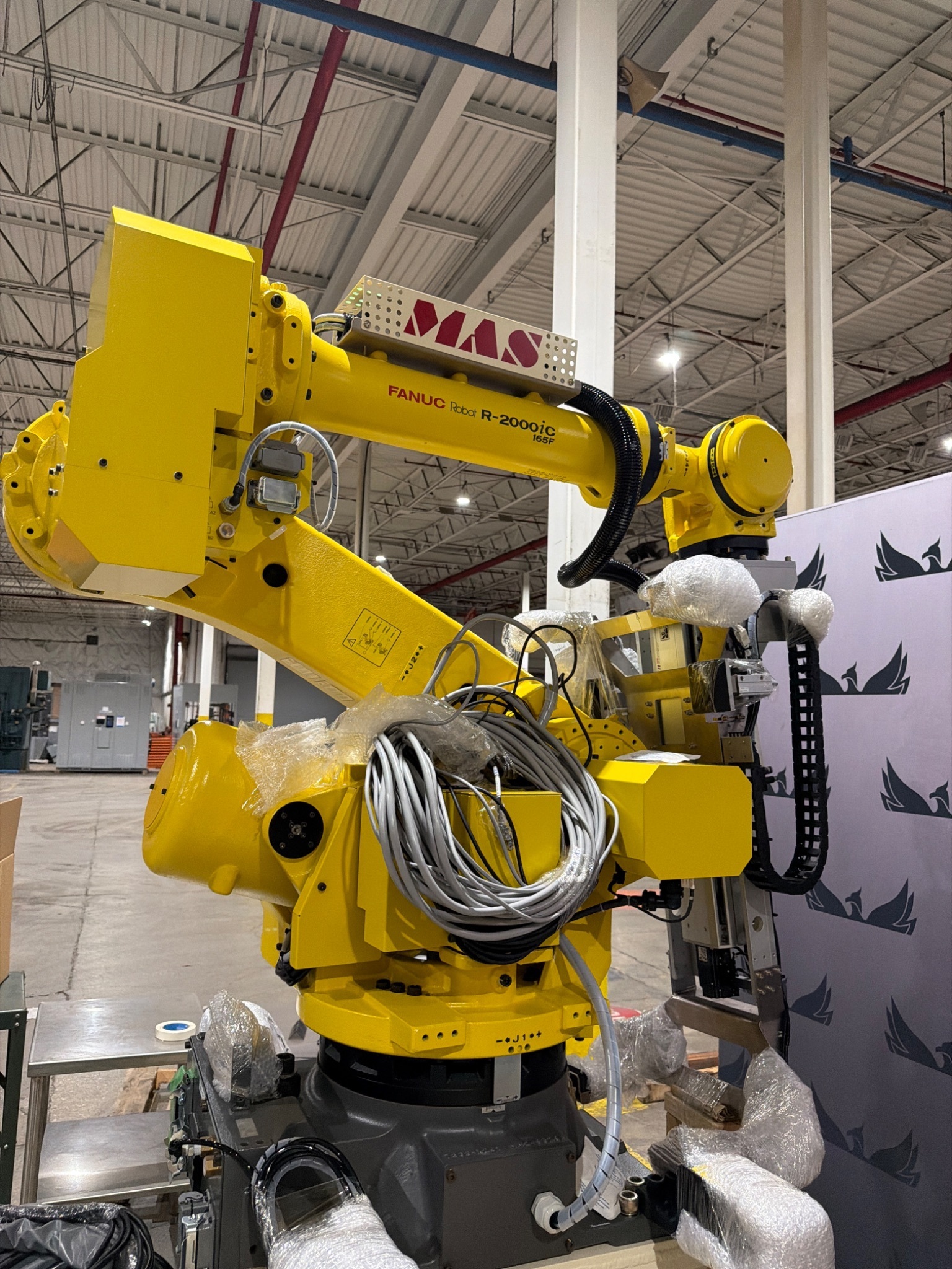 FANUC R‑2000iC/165F Complete with R‑30iB Plus Controller USED 8