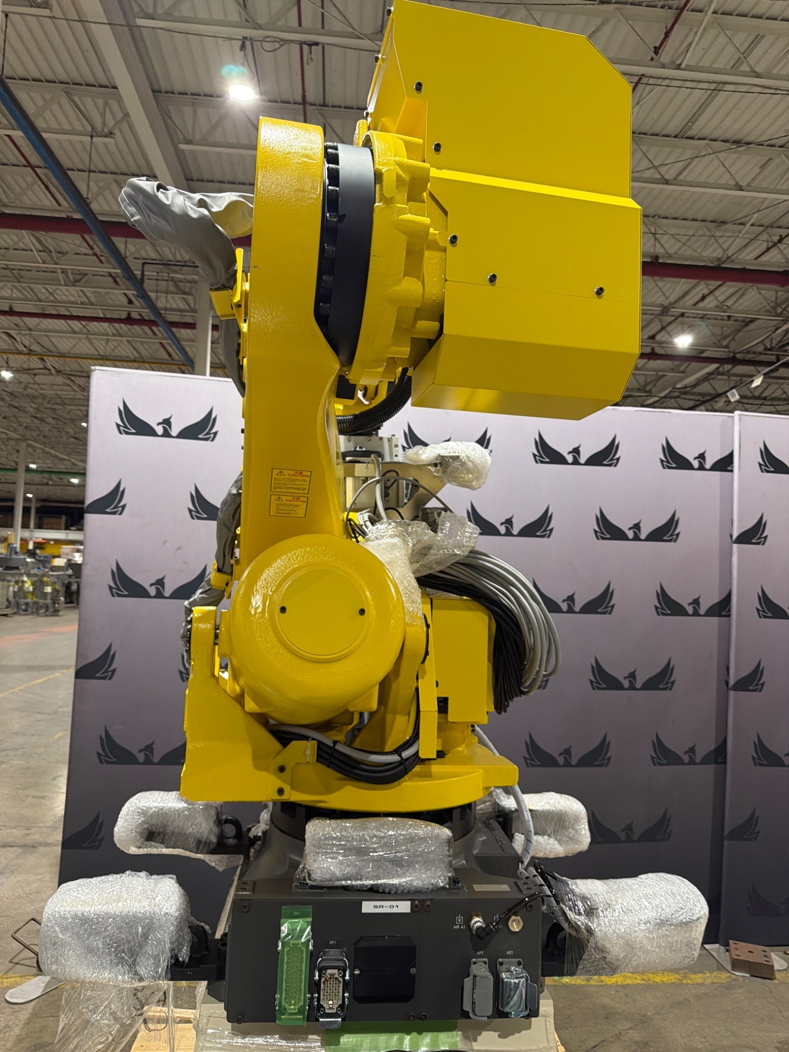 FANUC R‑2000iC/165F Complete with R‑30iB Plus Controller USED 12