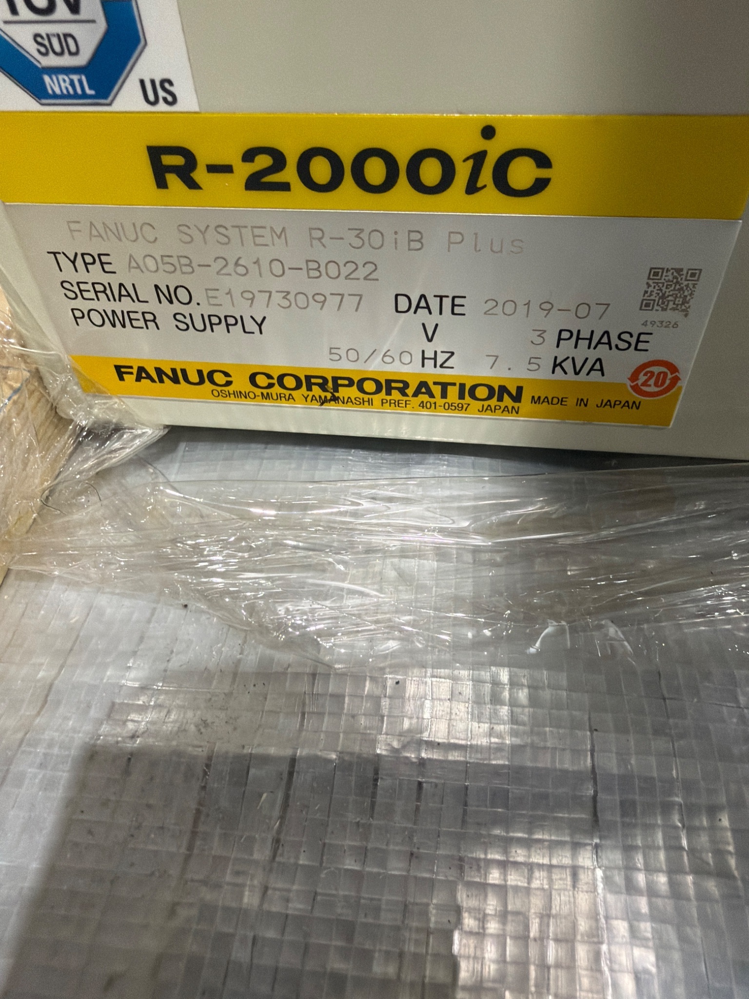 FANUC R‑2000iC/165F Complete with R‑30iB Plus Controller USED 10