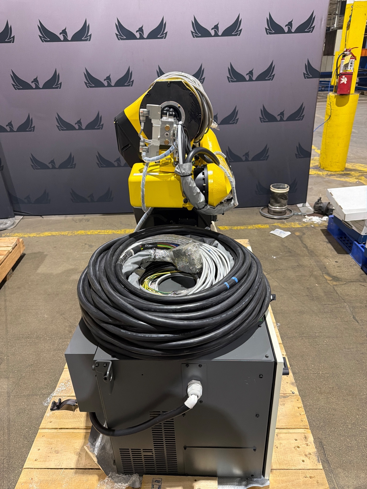 FANUC M‑10iD/10L Complete with R‑30iB Plus Controller USED 2