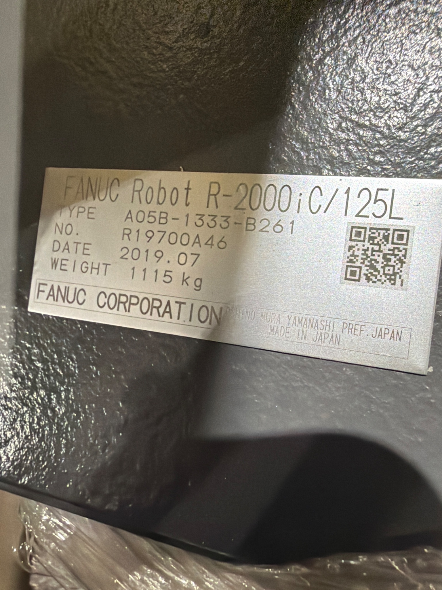 FANUC R‑2000iC/125L Complete with R‑30iB Plus Controller USED 14