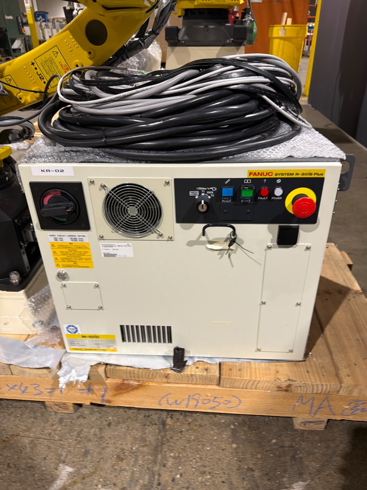 FANUC M‑10iD/10L Complete with R‑30iB Plus Controller USED 5