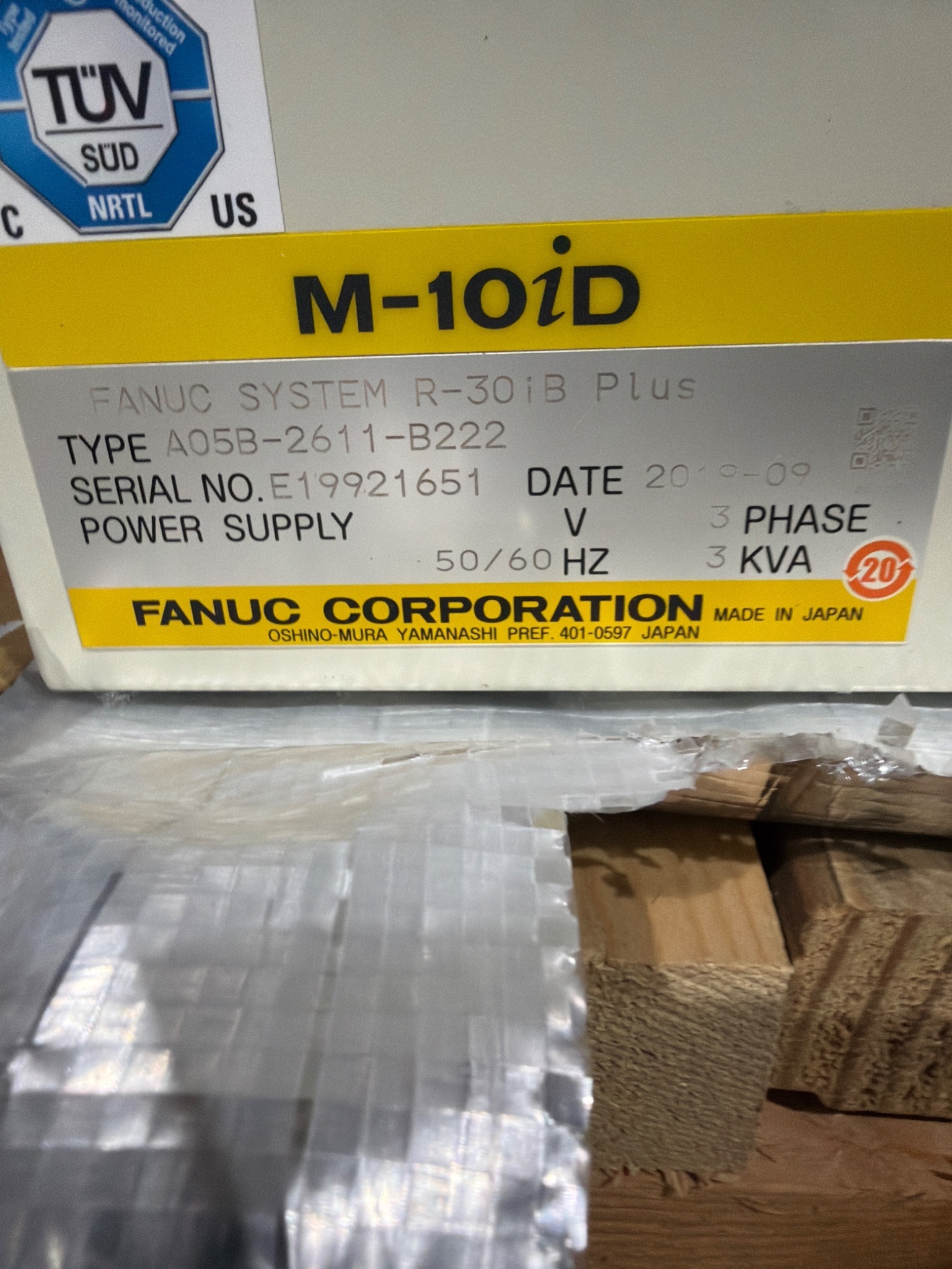 FANUC M‑10iD/10L Complete with R‑30iB Plus Controller USED 7