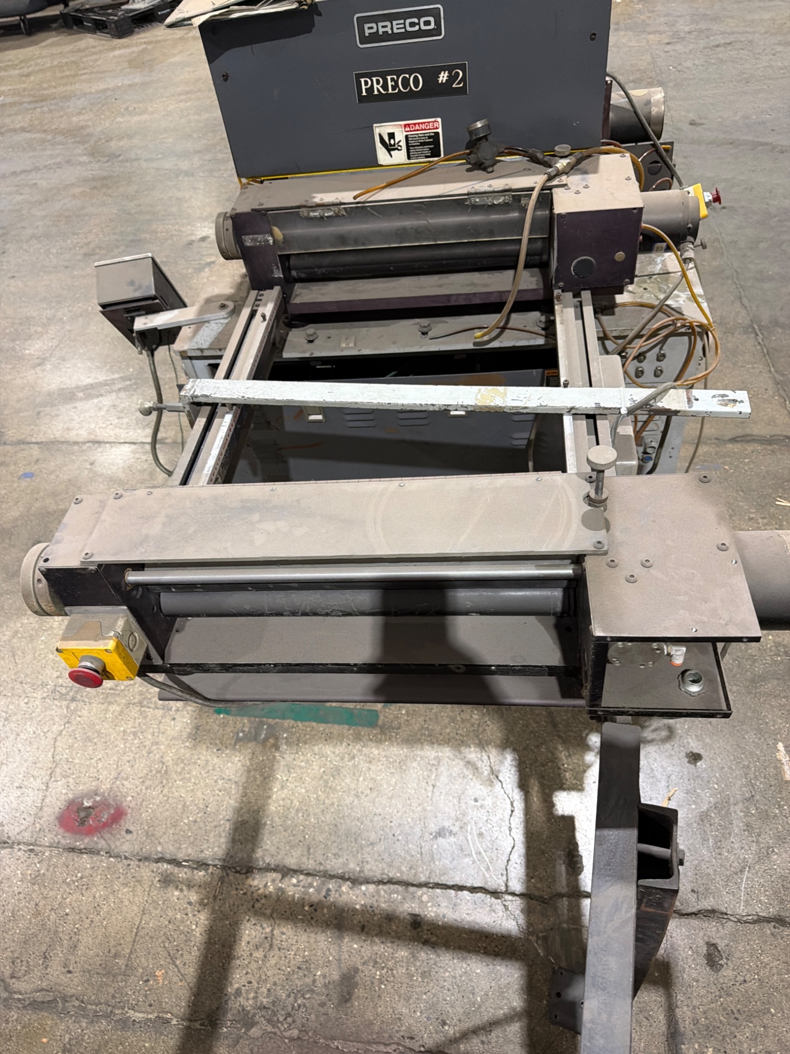 PRECCO 1220‑L 40 Ton Press USED - For Parts Only 3