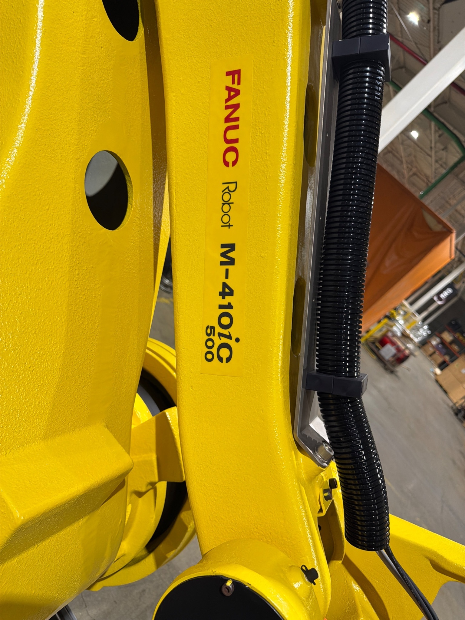 FANUC M‑410iC/500 Complete with R‑30iB Plus Controller USED 3