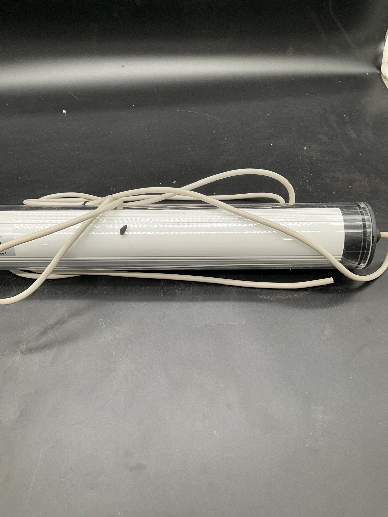 TASK 123233310‑TASK Industrial LED Machine Light USED 1