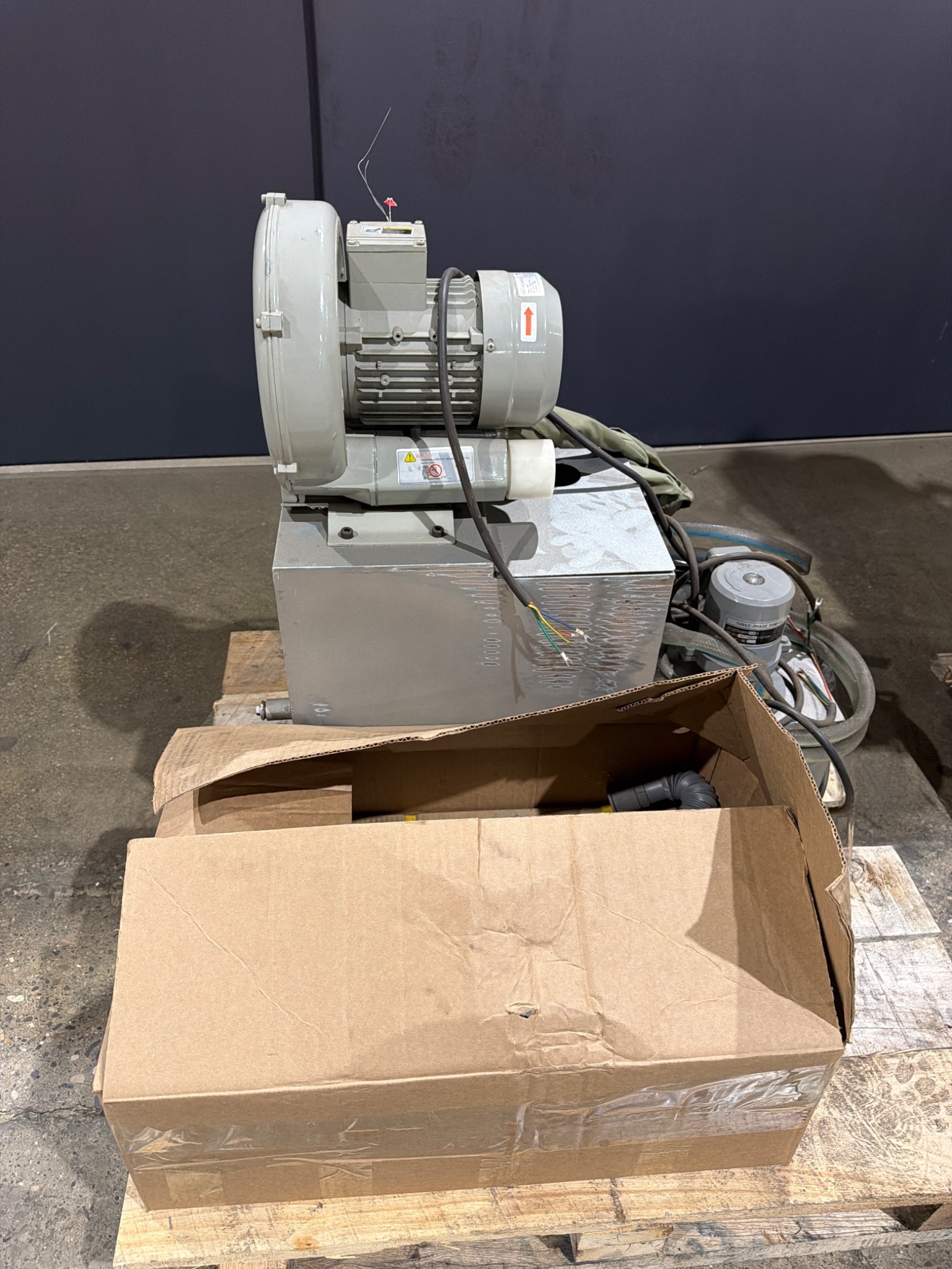 PRM PR65M618B Surface Grinding Machine NEW 8
