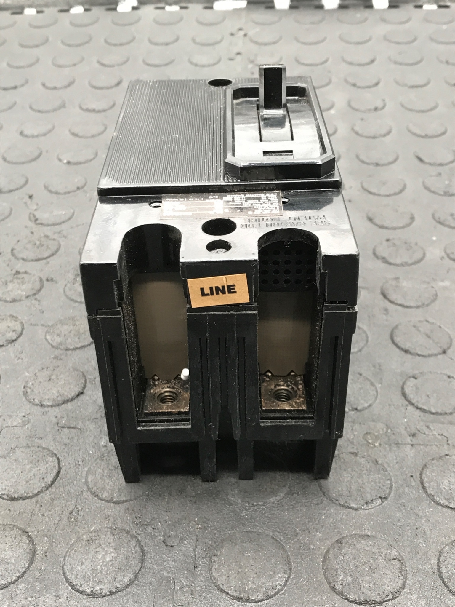 UND LAB INC EH2B020 Molded Case Circuit Breaker USED 3