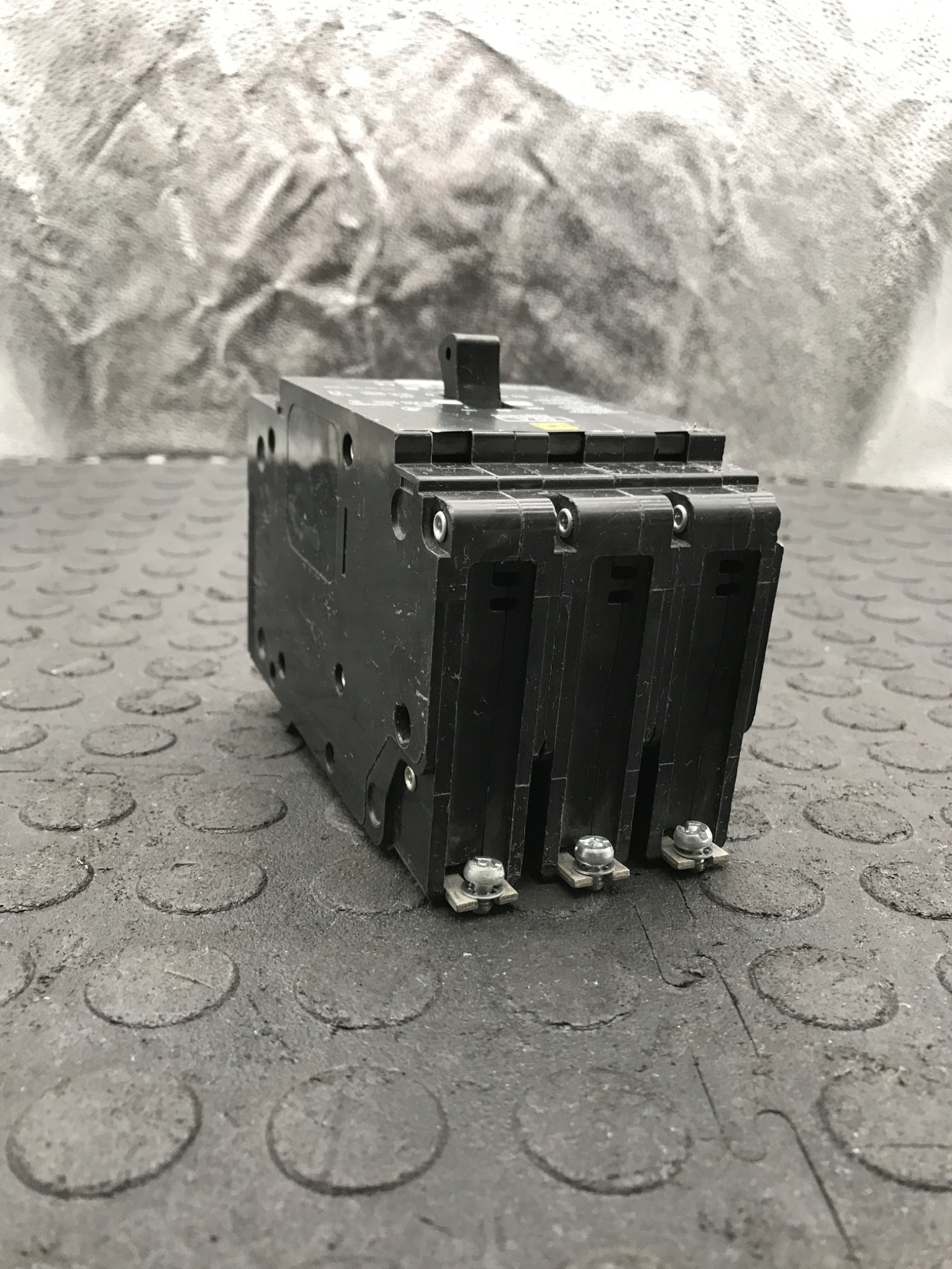 Square D EDB34050 Molded Case Circuit Breaker USED 3