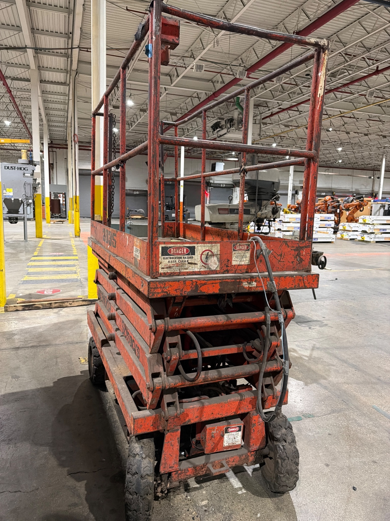 Condor 2035 Scissor Lift USED 4