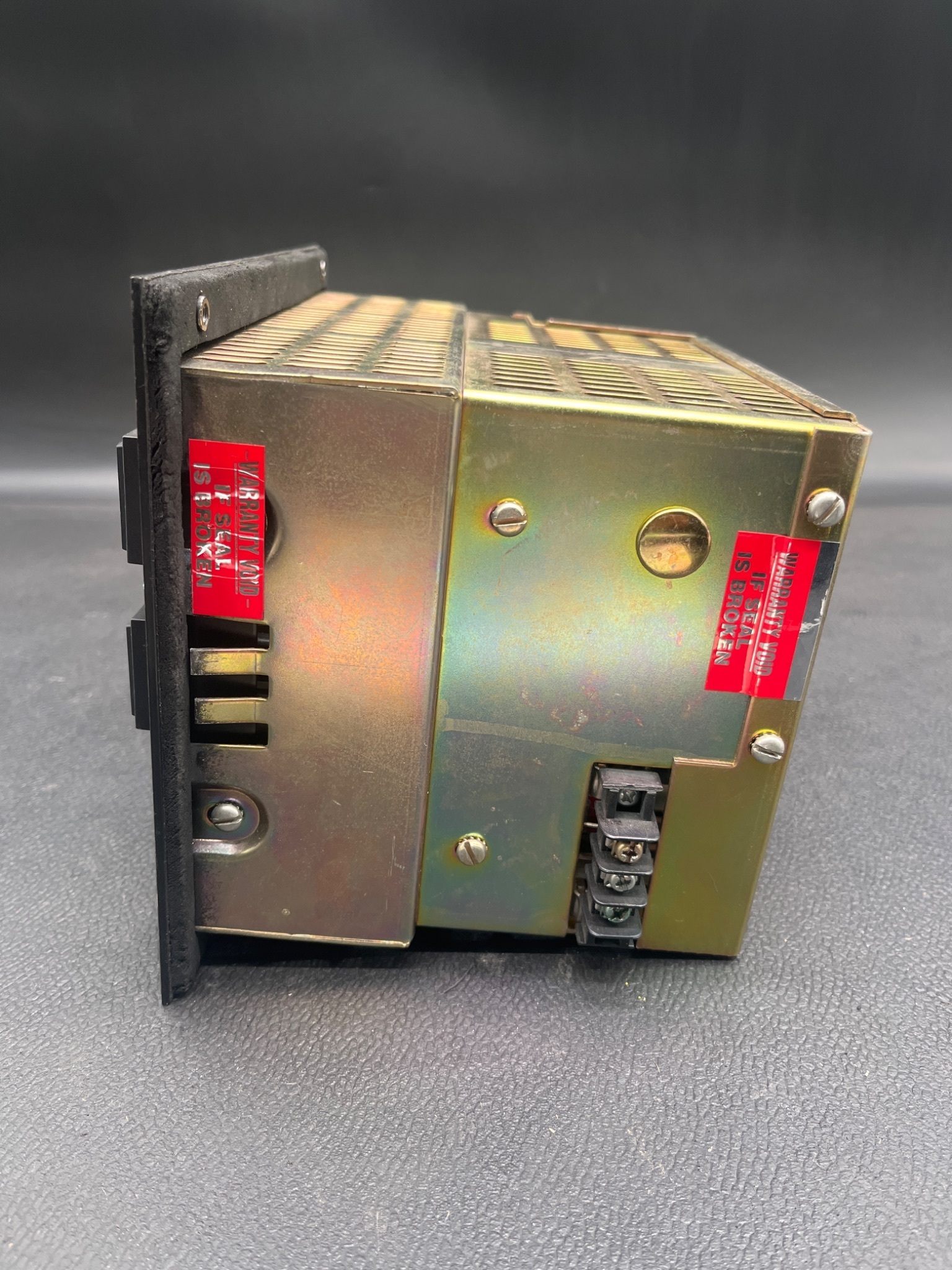 ALLEN‑BRADLEY 2705‑P21J1 RediPANEL Operator Interface USED 1