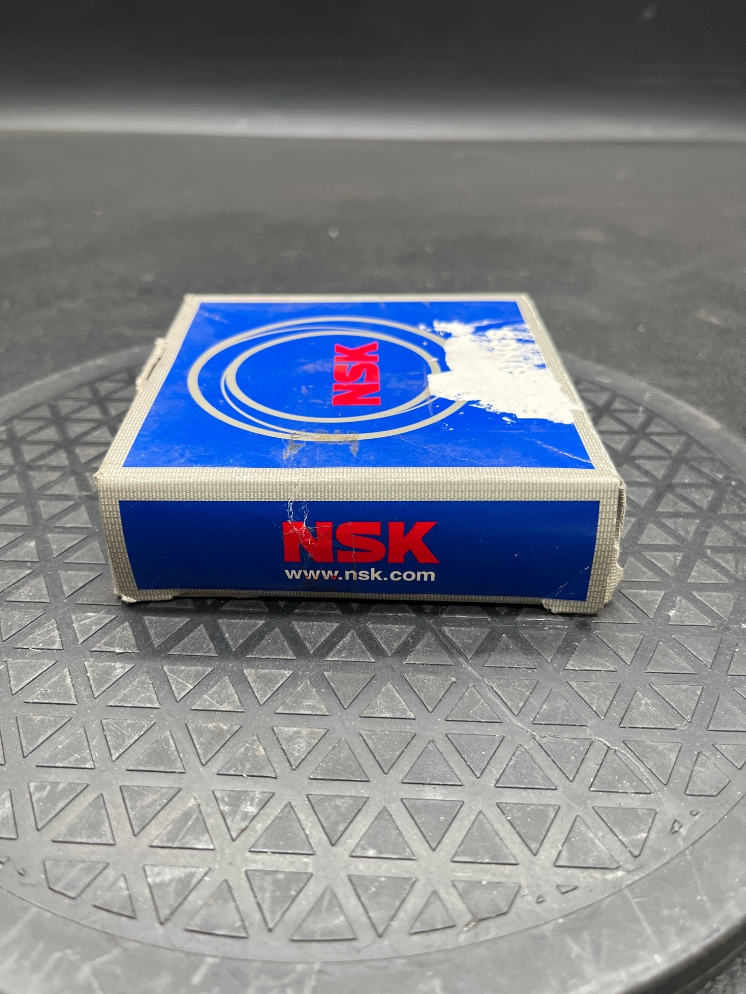 NSK 16012 Deep Groove Ball Bearing NEW 3