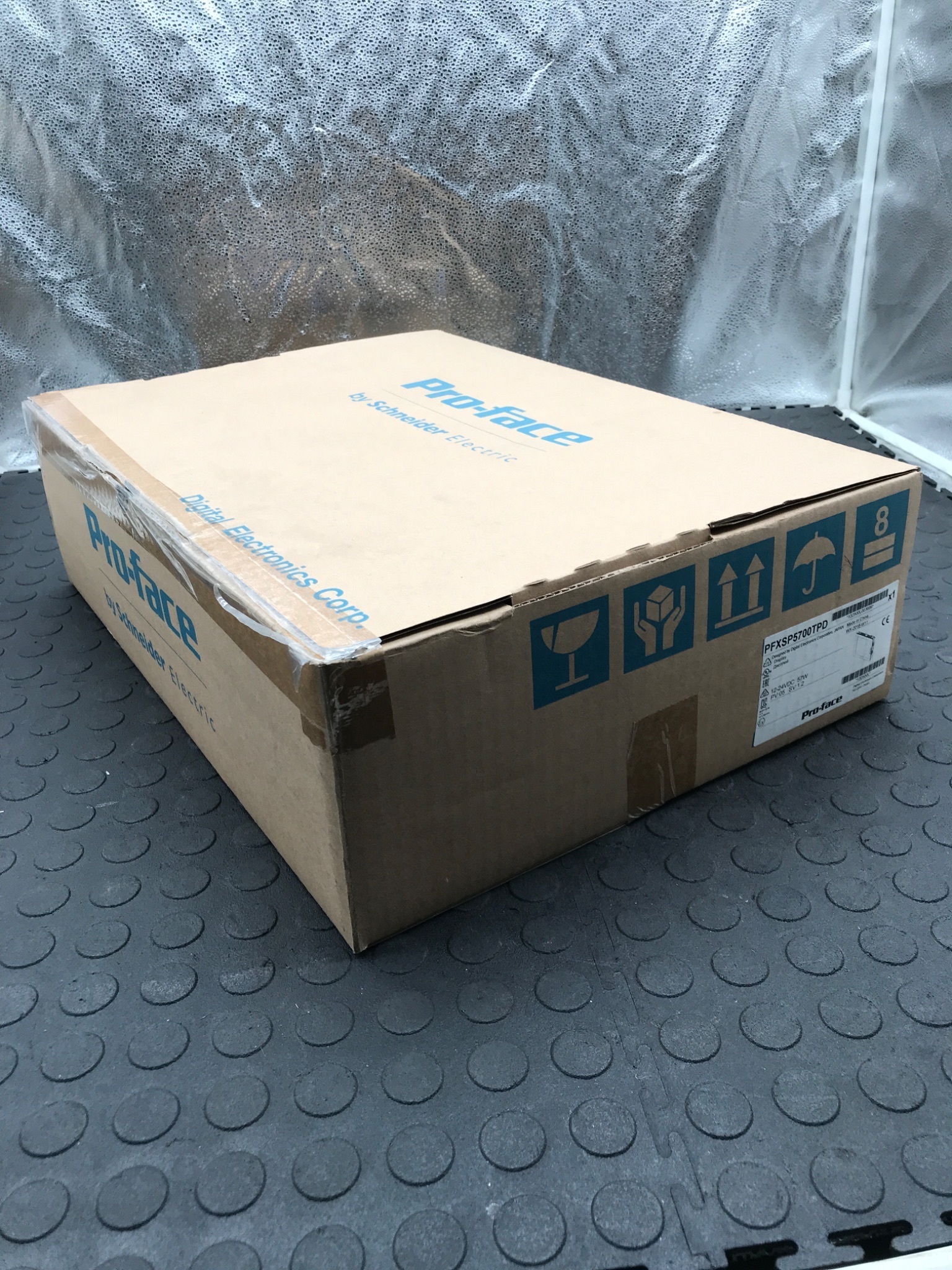 PRO-FACE PFXSP5700TPD Touchscreen HMI Operator Panel NEW 0