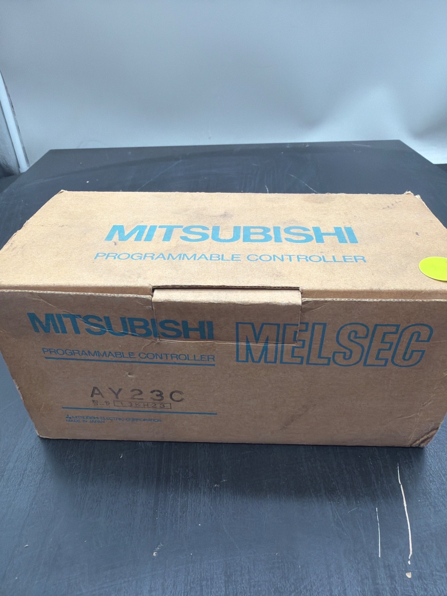 MITSUBISHI AY23C MELSEC Output Module USED 7