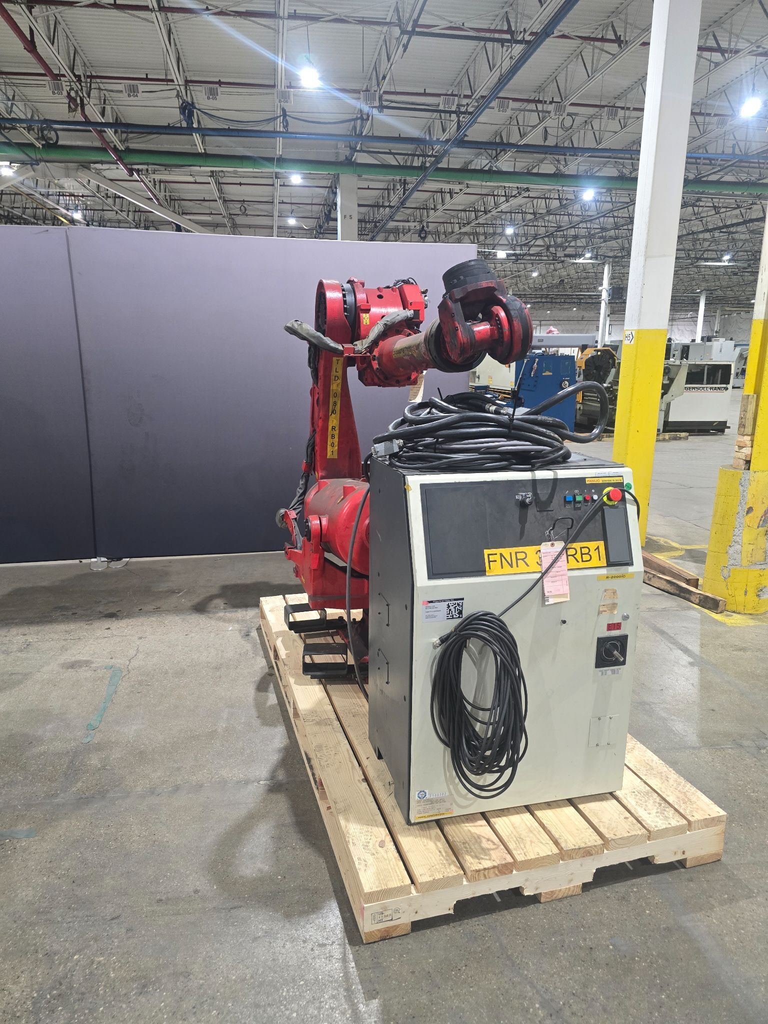 Fanuc R-2000iC/210R Robot with R-30iB Controller USED 0