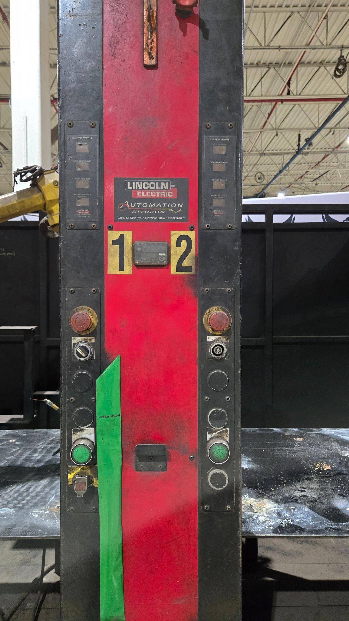 Lincoln Electric SYSTEM 30 Weld Cell w/ Fanuc Robot and Controls USED - AS IS 1