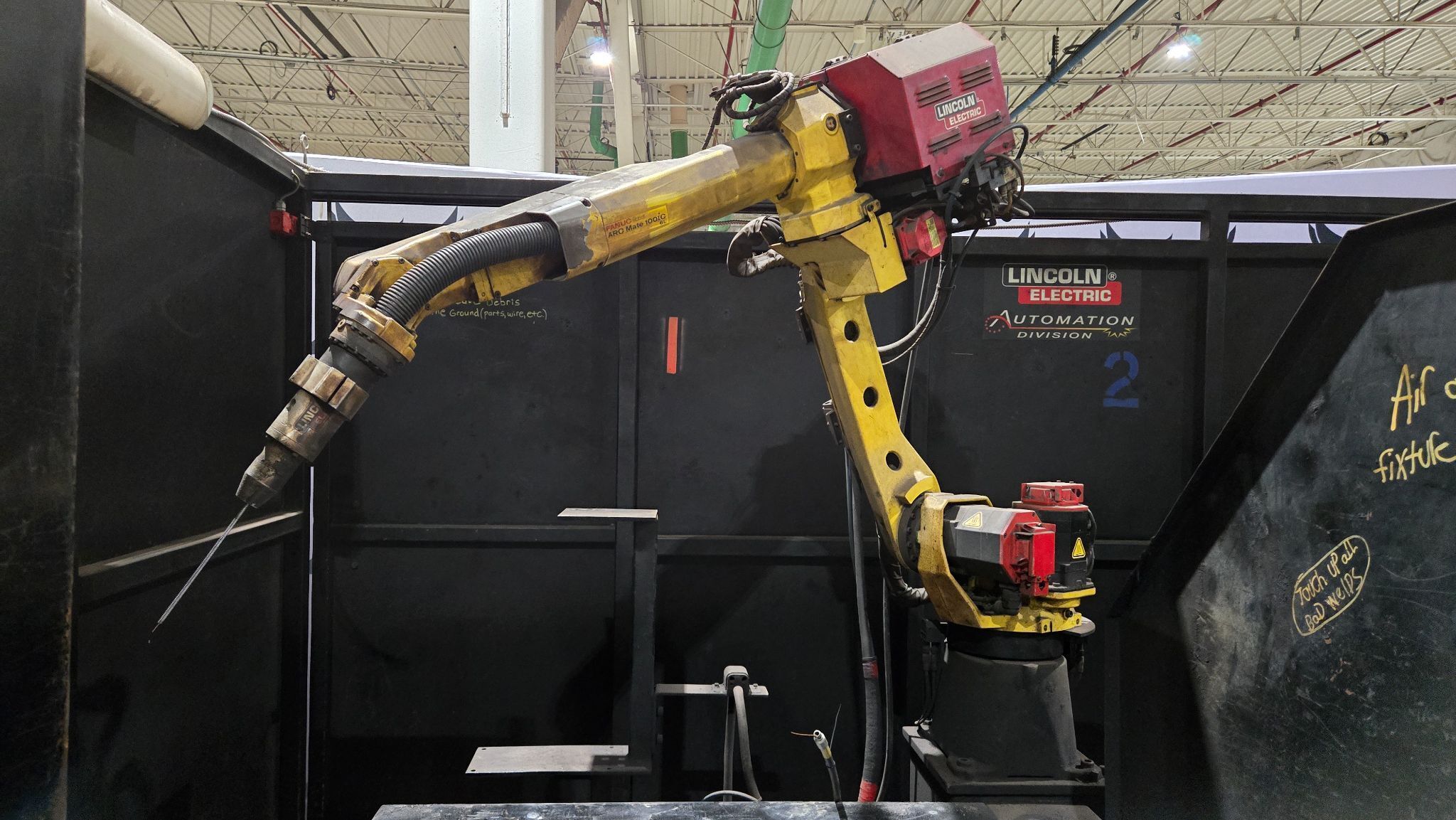 Lincoln Electric SYSTEM 30 Weld Cell w/ Fanuc Robot and Controls USED - AS IS 2