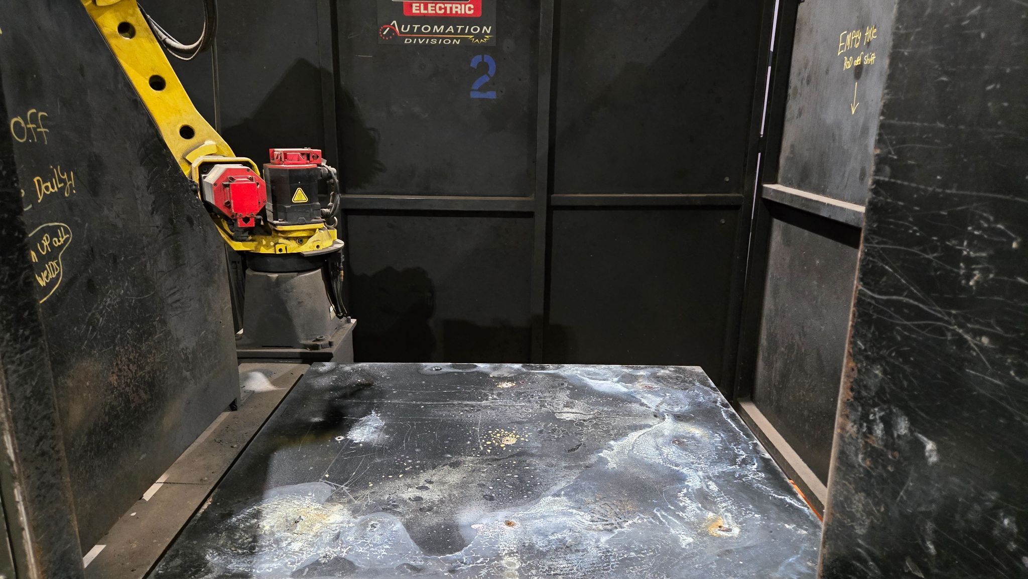 Lincoln Electric SYSTEM 30 Weld Cell w/ Fanuc Robot and Controls USED - AS IS 3