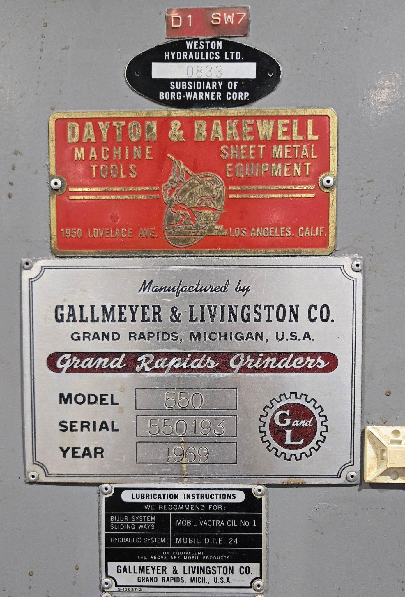 GALLMEYER & LIVINGSTON 550 RECIPORCATING SURFACE GRINDER USED 11