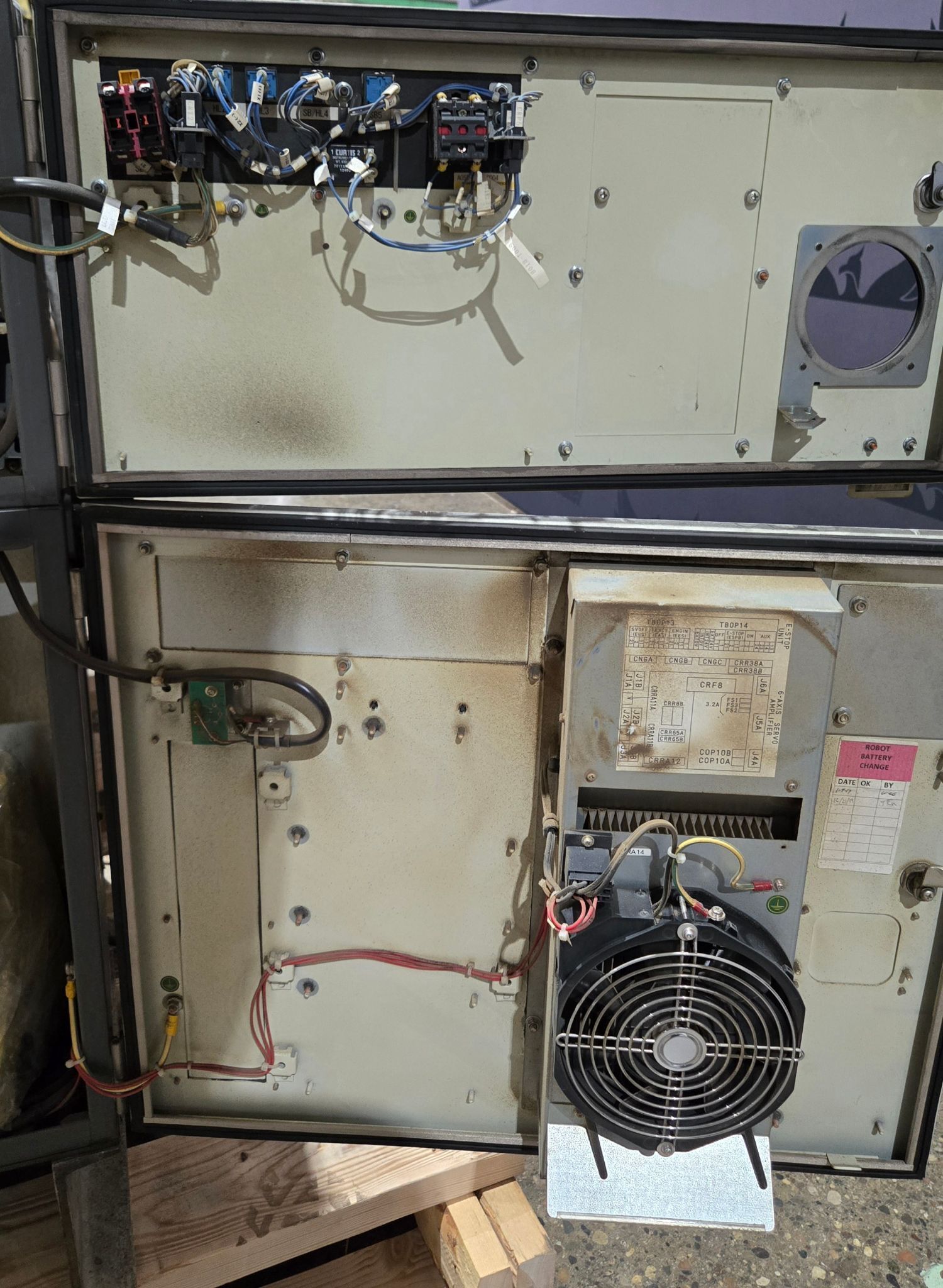 FANUC R-2000iB/210F w/ R-30iB Controls USED - Missing Teach Pendant 11