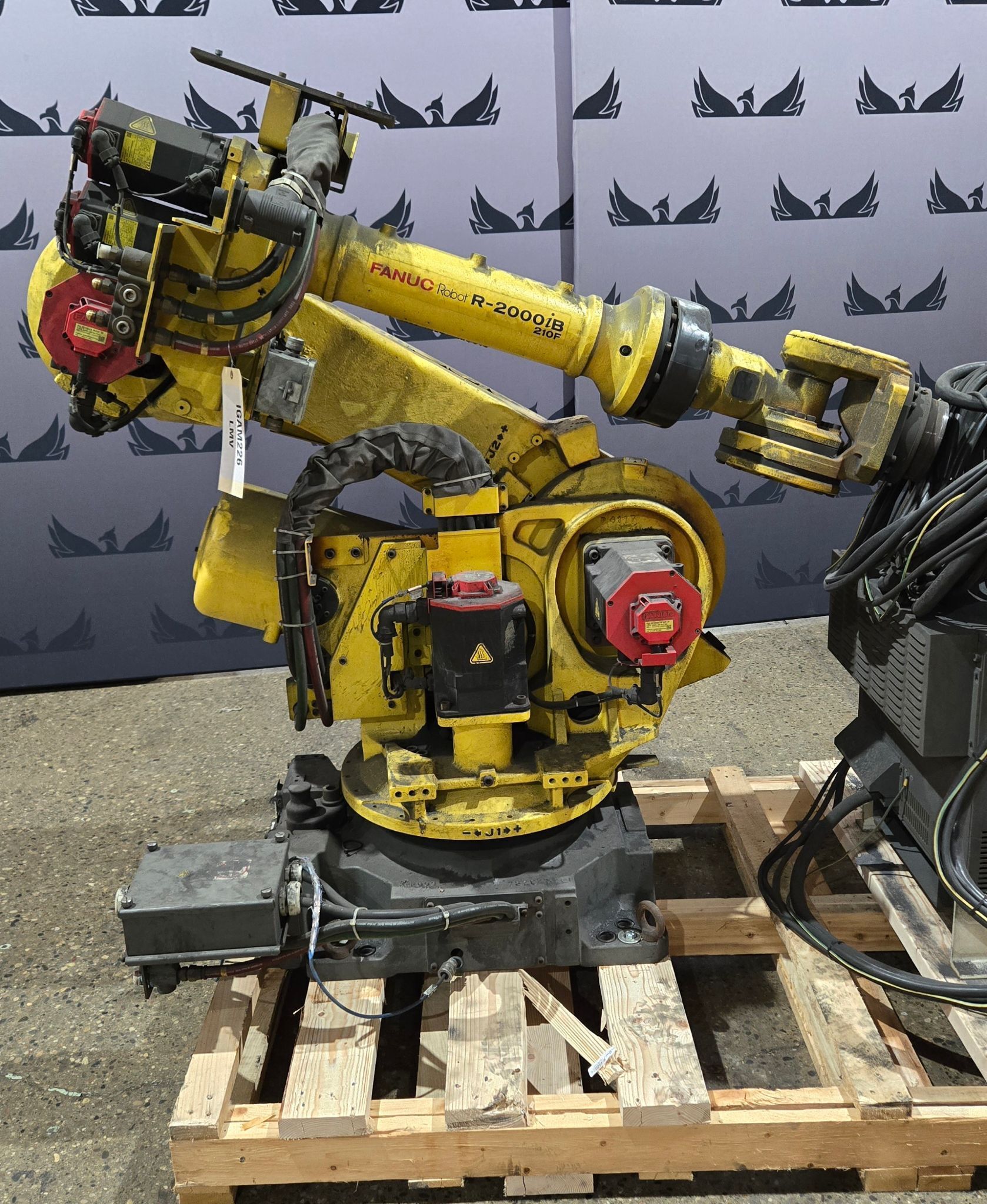 FANUC R-2000iB/210F Complete w/ R-30iB Controls USED 1