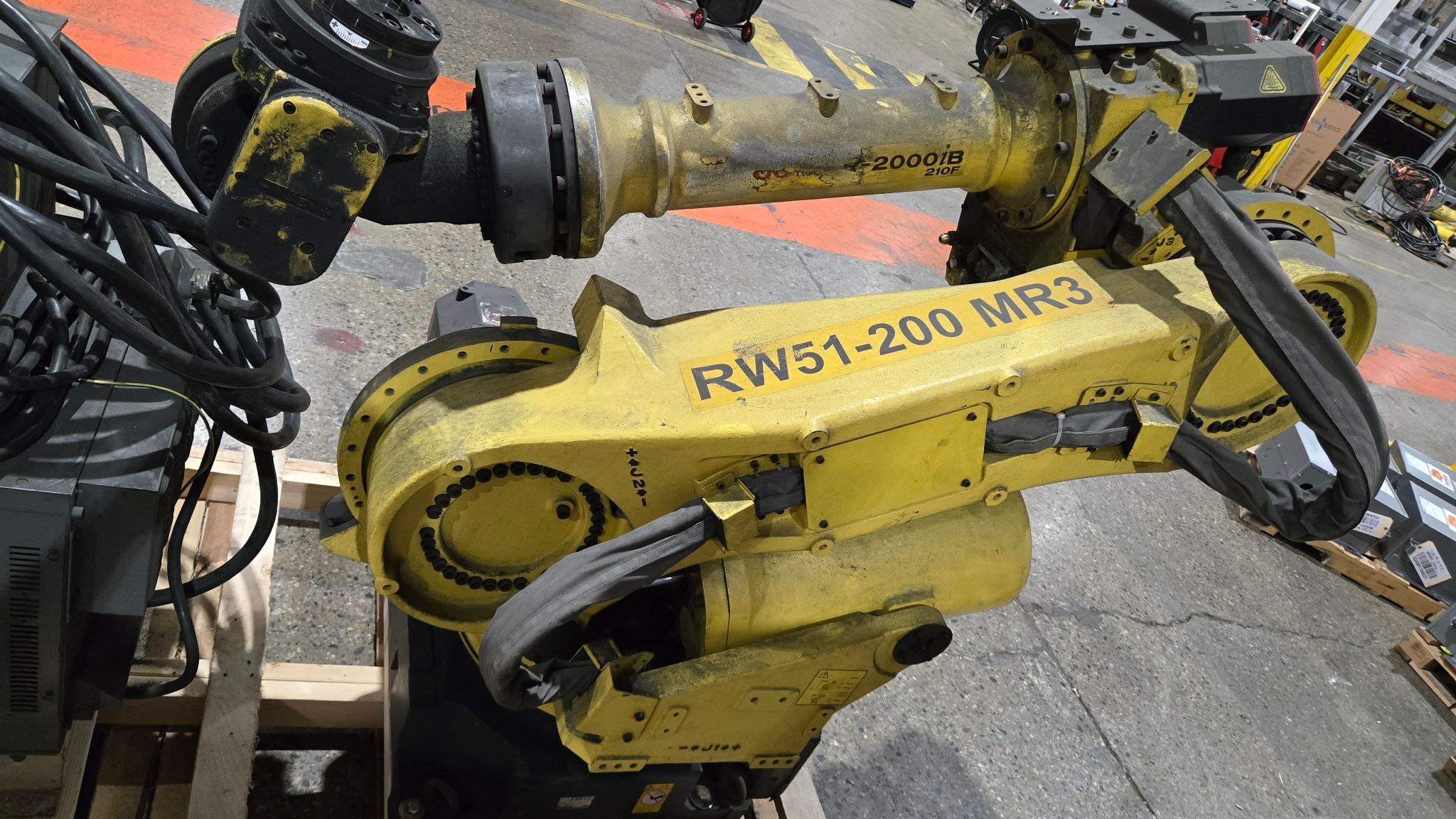 FANUC R-2000IB/210F Complete w/ R-30iB Controls USED - Damaged Pendant 6