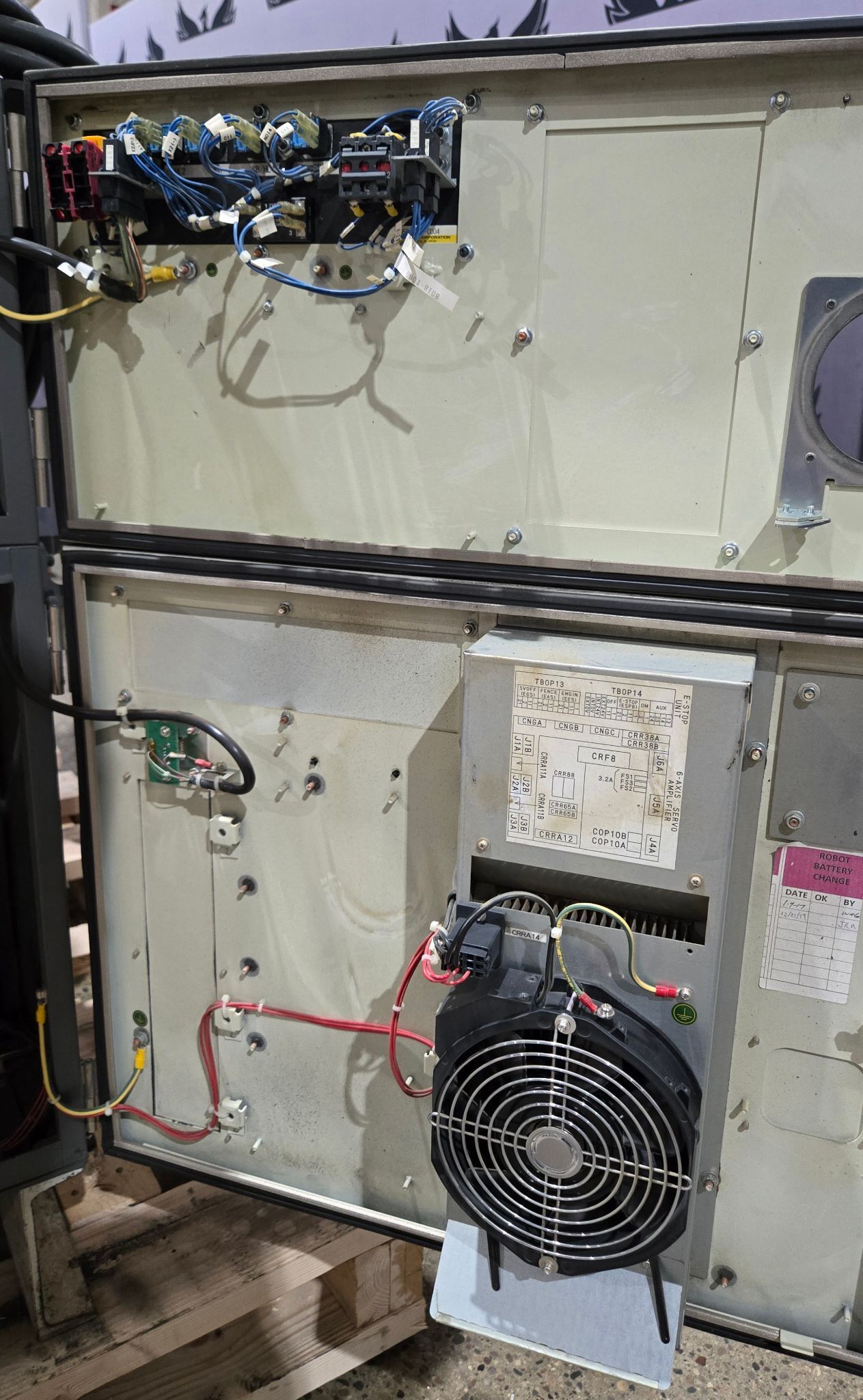 FANUC R-2000IB/210F Complete w/ R-30iB Controls USED - Damaged Pendant 11