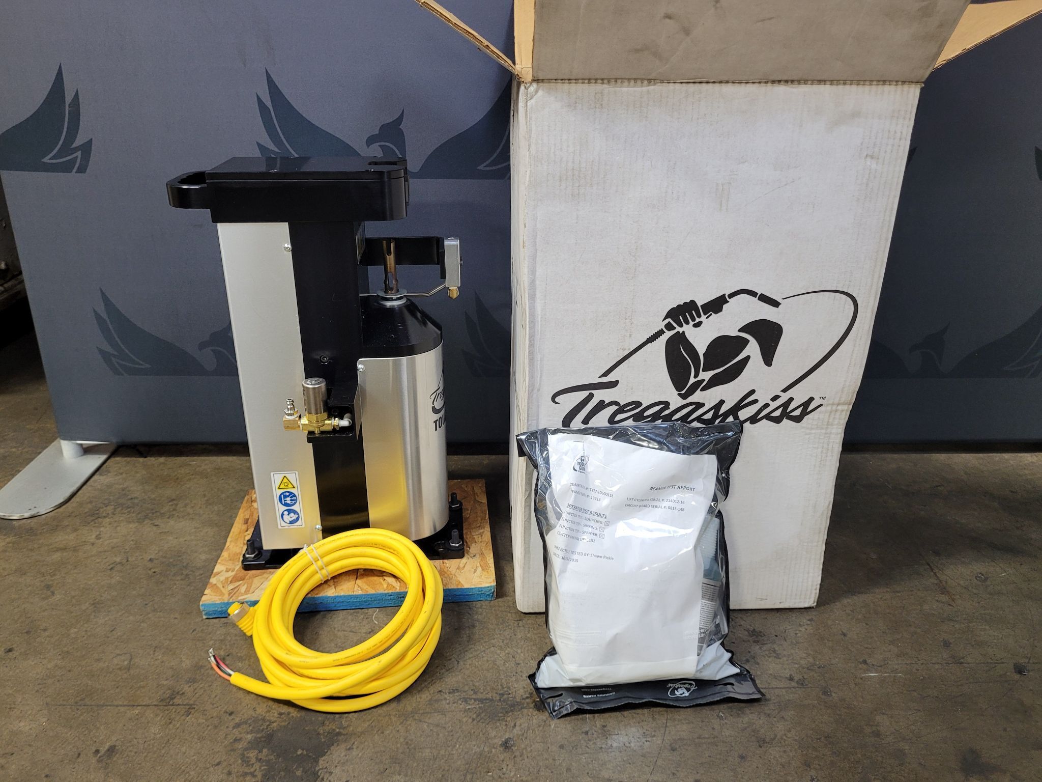 KUKA KR16 L6-2 w/ KR C4 Controls Lincoln R550 Weld Package & TT3A Reamer NEW 21