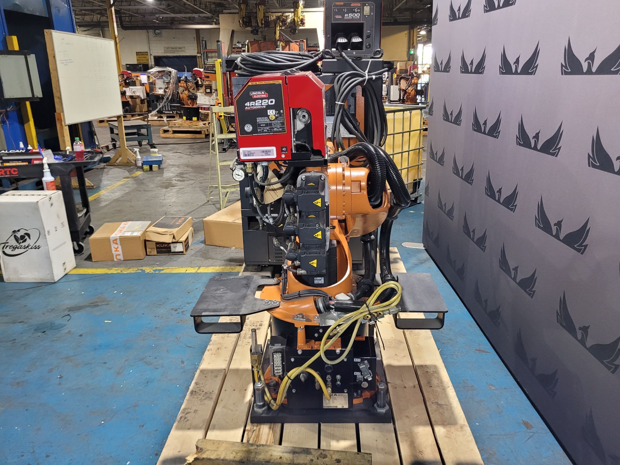 KUKA KR16 L6-2 w/ KR C4 Controls Lincoln R550 Weld Package & TT3A Reamer NEW 5