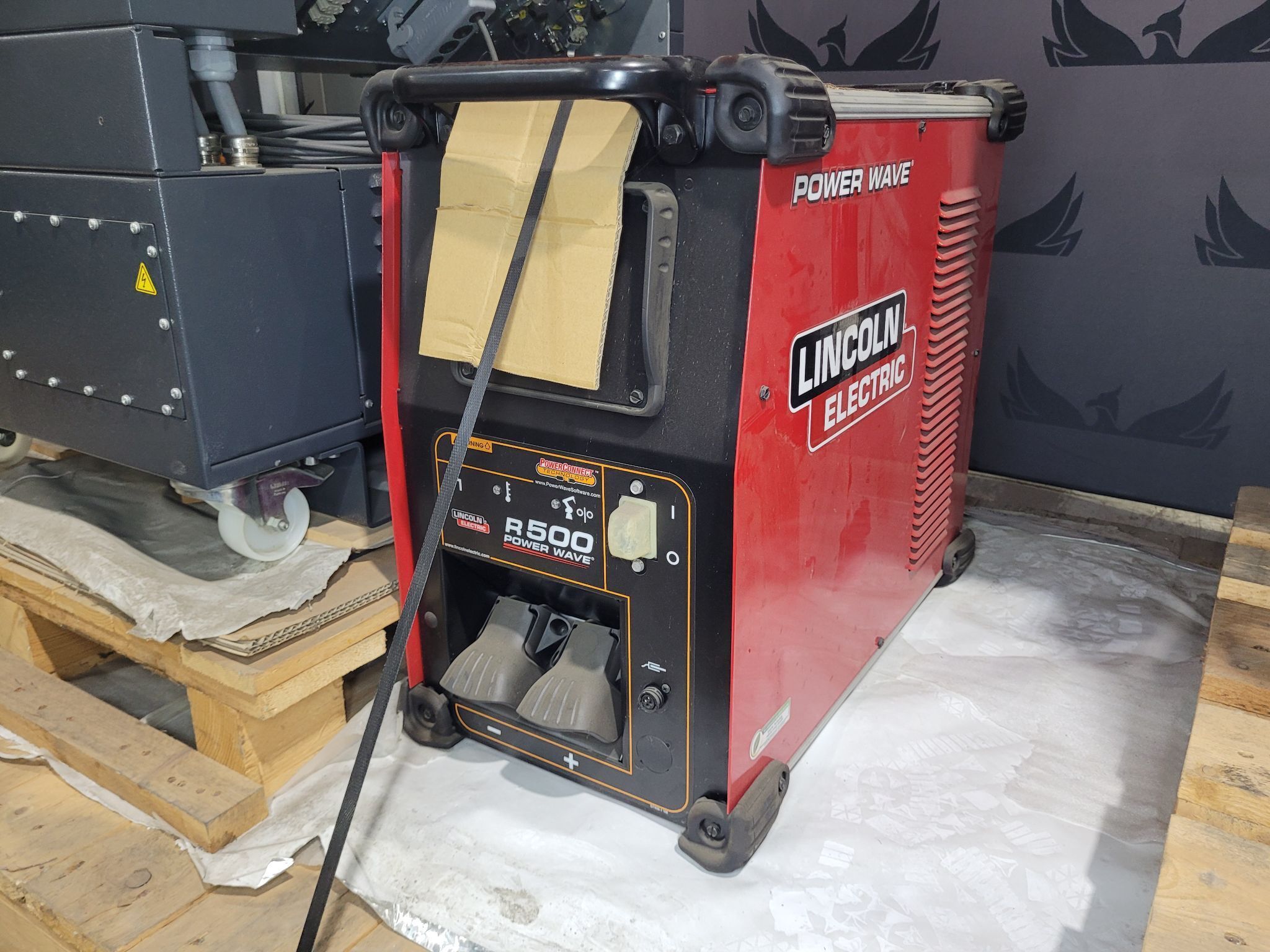 KUKA KR16 L6-2 w/ KR C4 Controls Lincoln R550 Weld Package & TT3A Reamer NEW 14
