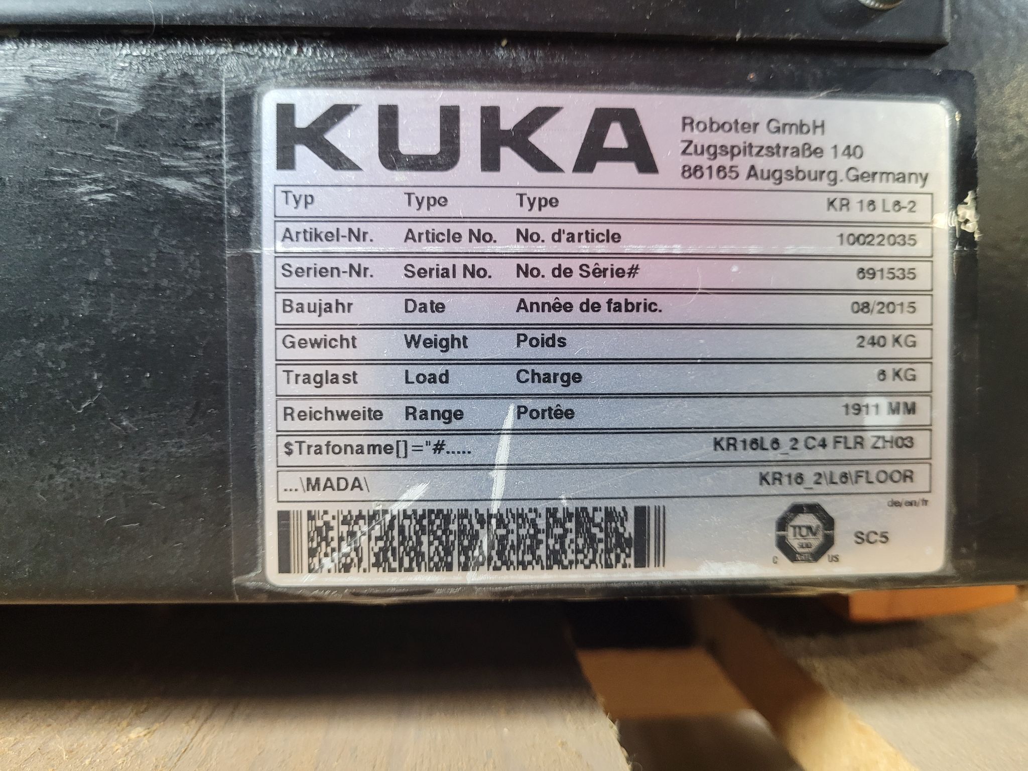 KUKA KR16 L6-2 w/ KR C4 Controls Lincoln R550 Weld Package & TT3A Reamer NEW 7