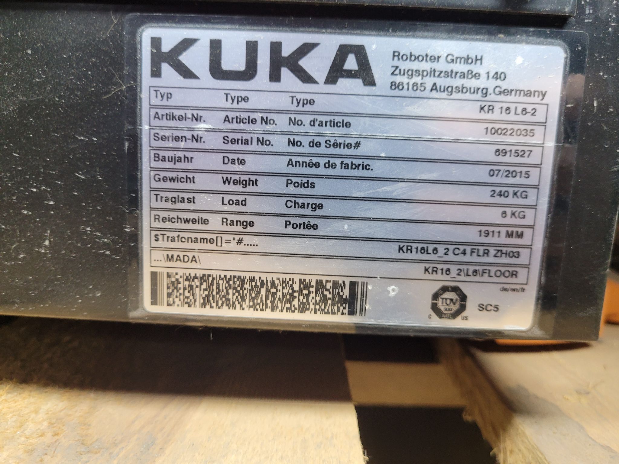 KUKA KR16 L6-2 w/ KR C4 Controls Lincoln R550 Weld Package & TT3A Reamer NEW 7