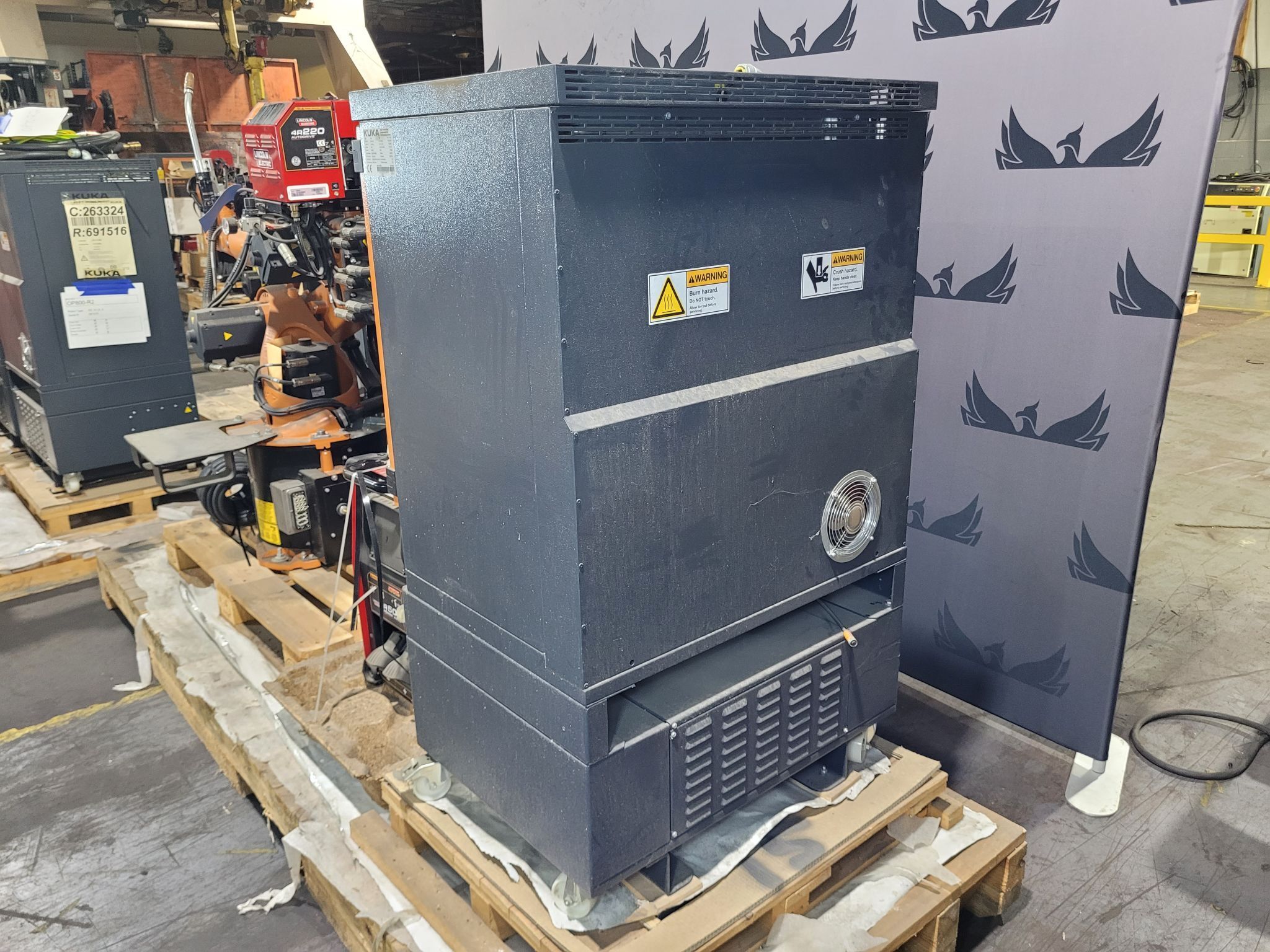 KUKA KR16 L6-2 w/ KR C4 Controls Lincoln R550 Weld Package & TT3A Reamer NEW 9