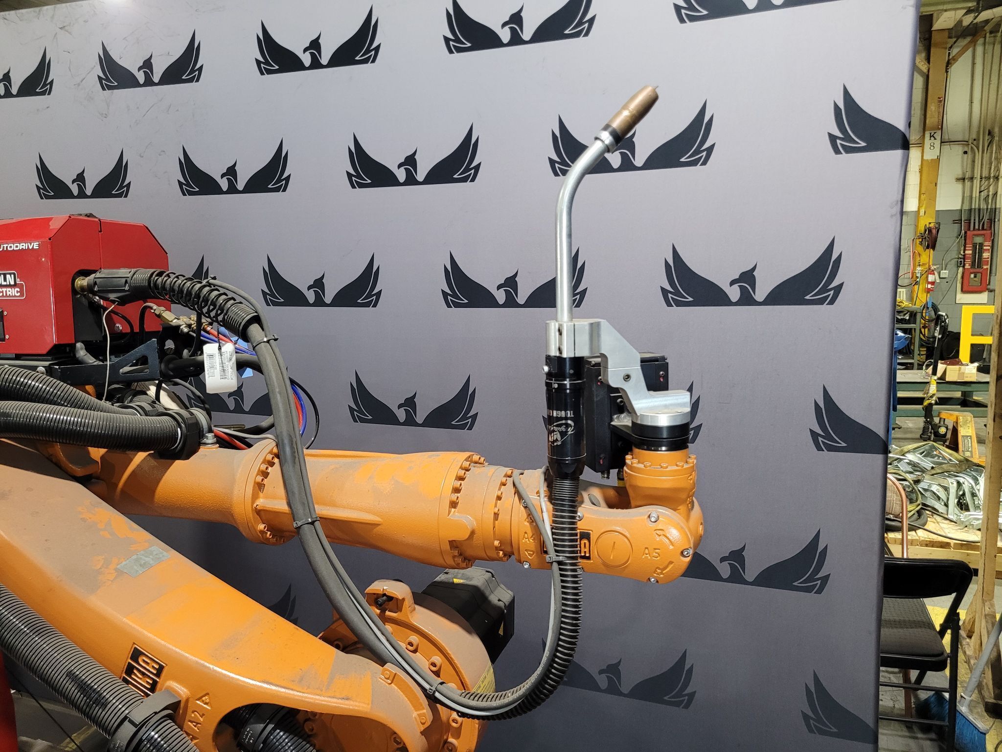 KUKA KR16 L6-2 w/ KR C4 Controls Lincoln R550 Weld Package & TT3A Reamer NEW 2
