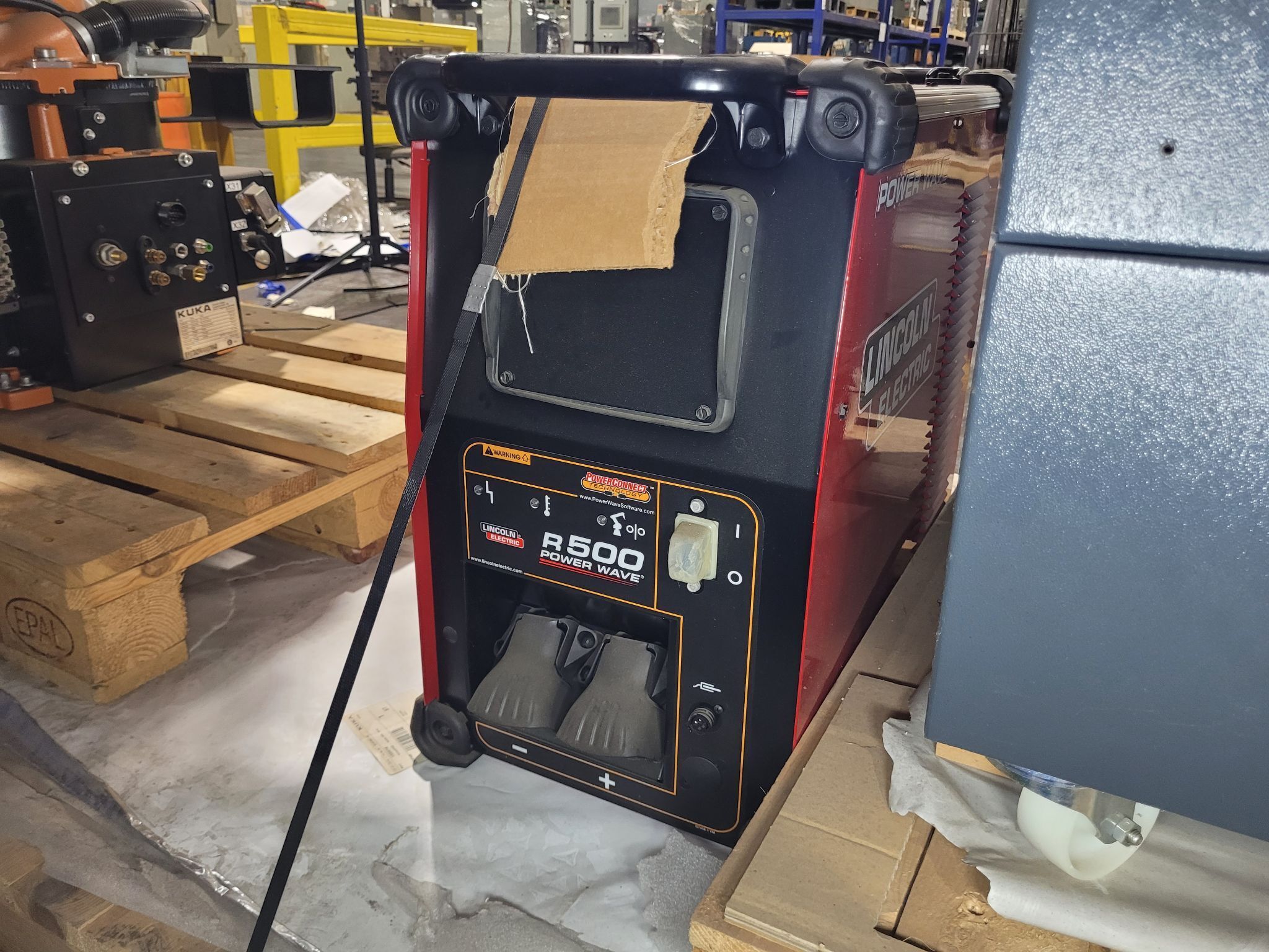 KUKA KR16 L6-2 w/ KR C4 Controls Lincoln R550 Weld Package & TT3A Reamer NEW 13
