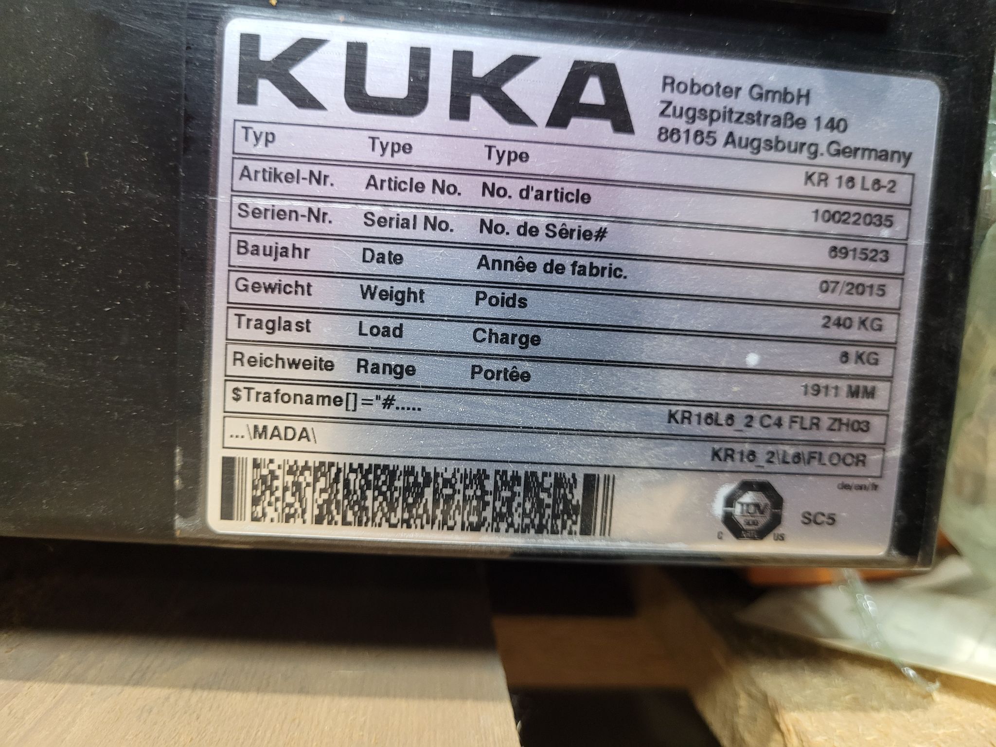 KUKA KR16 L6-2 w/ KR C4 Controls Lincoln R550 Weld Package & TT3A Reamer NEW 6