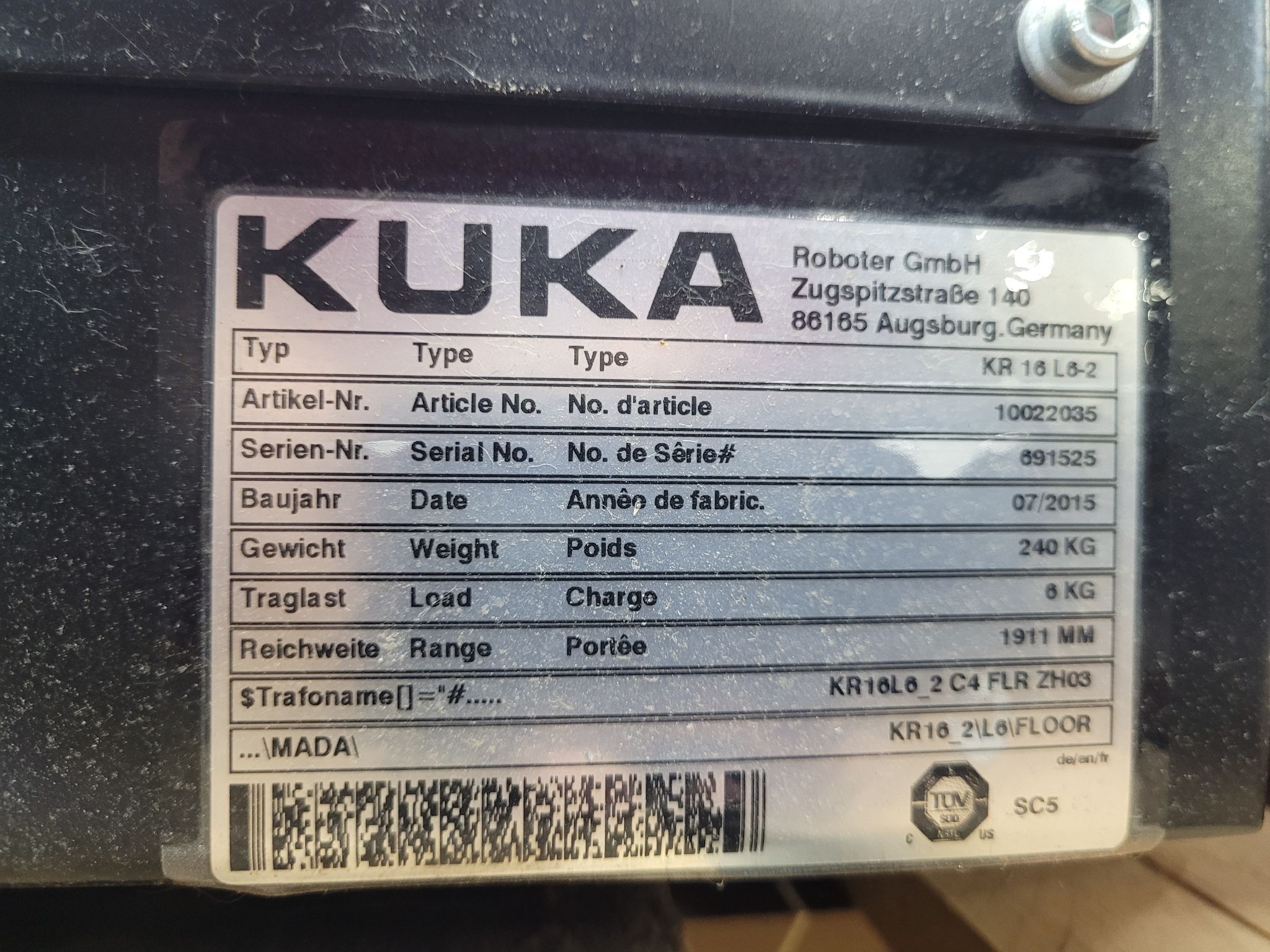 KUKA KR16 L6-2 w/ KR C4 Controls Lincoln R550 Weld Pkg & TT3A Reamer NEW 6