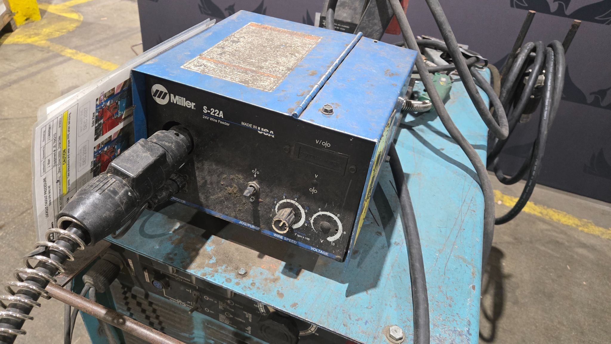 MILLER DELTAWELD 450 Welding Power Source with S‑22A Wire Feeder USED 5