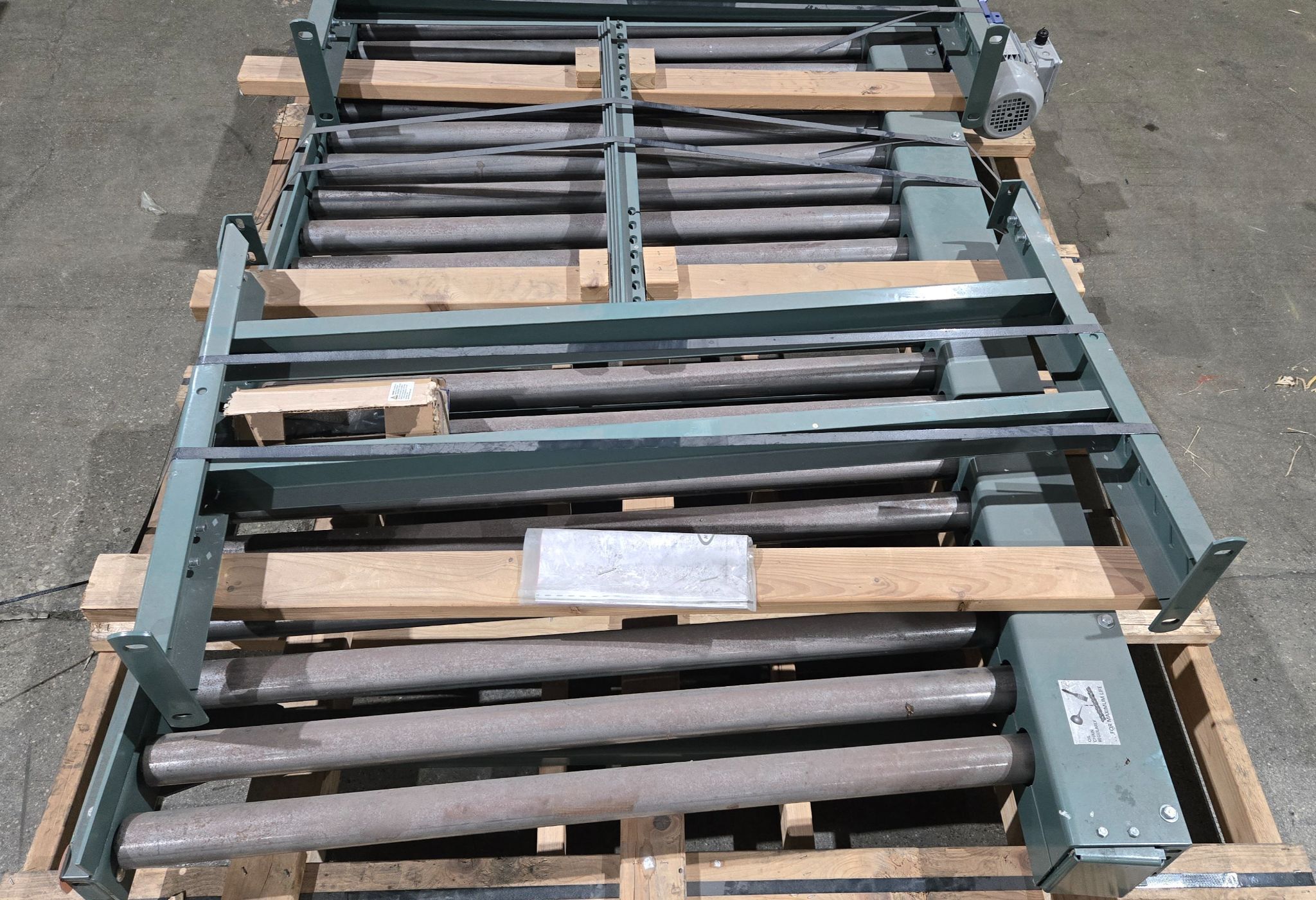 HYTROL 25‑CRR Powered Roller Conveyor 44" x 90" USED 1