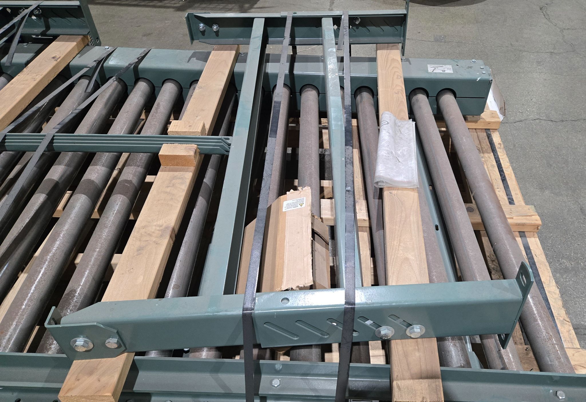 HYTROL 25‑CRR Powered Roller Conveyor 44" x 90" USED 3