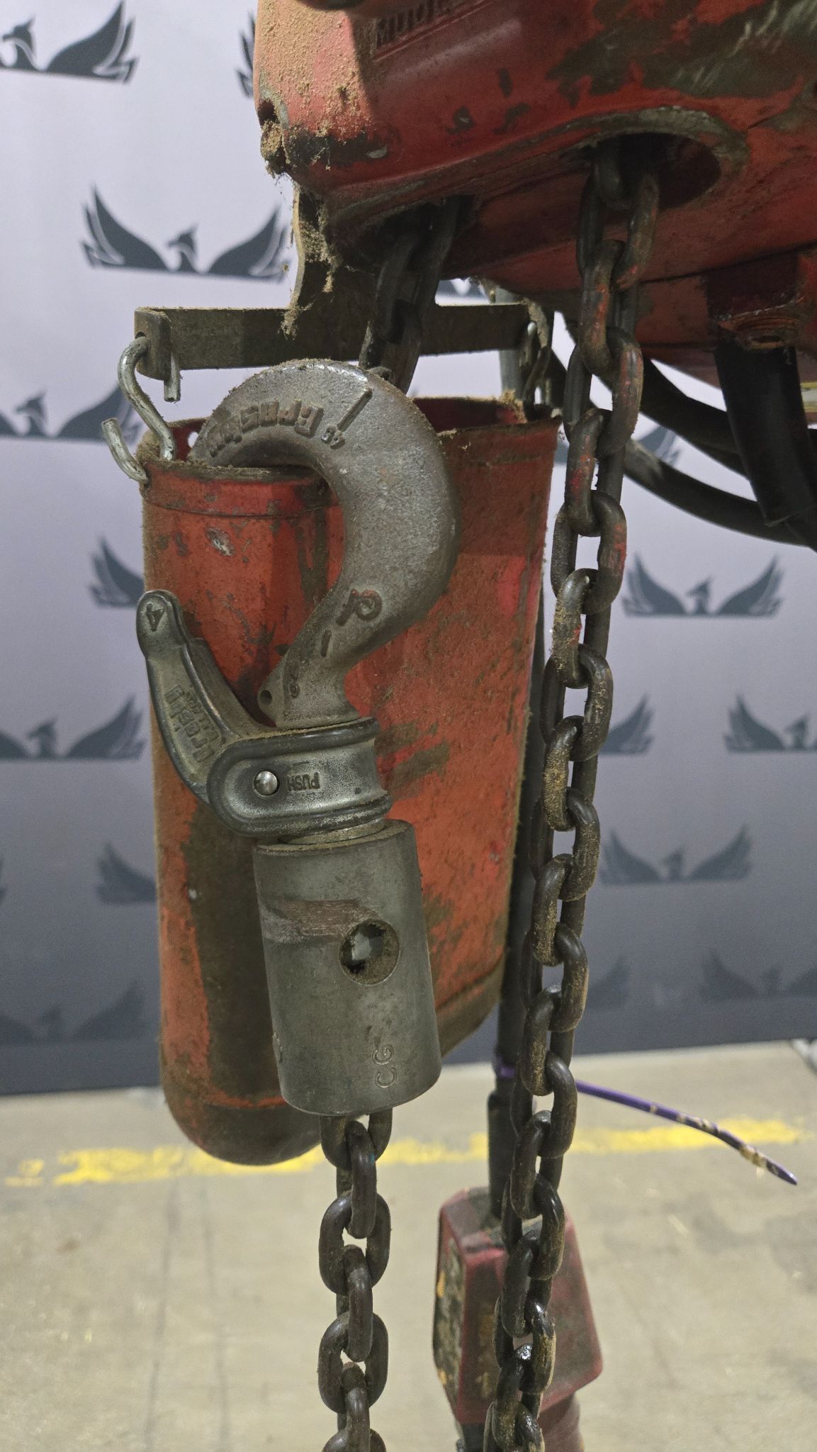 DAYTON 9K601B Electric Chain Hoist 1/2 Ton USED 1