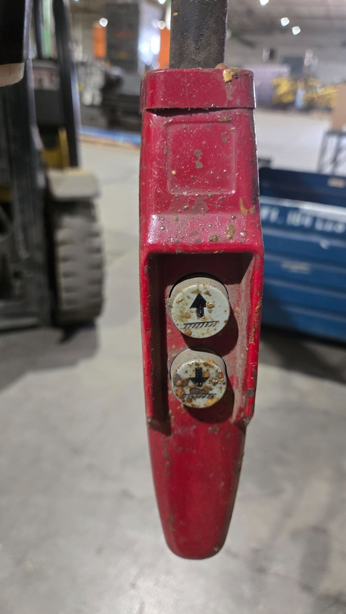 DAYTON 3YB84G Electric Chain Hoist 1/2 Ton USED 2