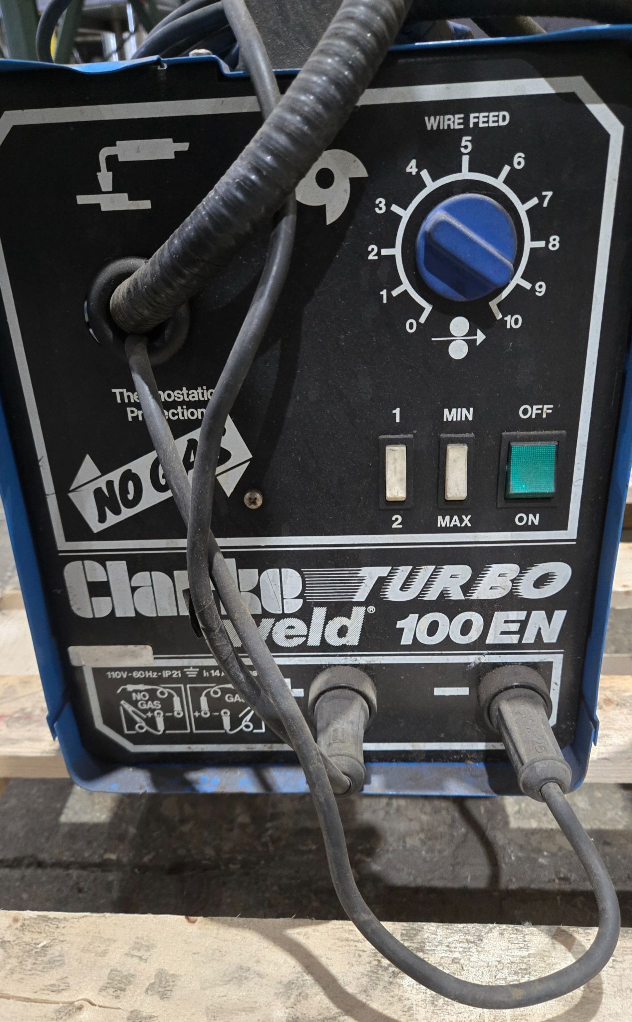 CLARKE TURBO WELD 100EN MIG WELDER USED 1