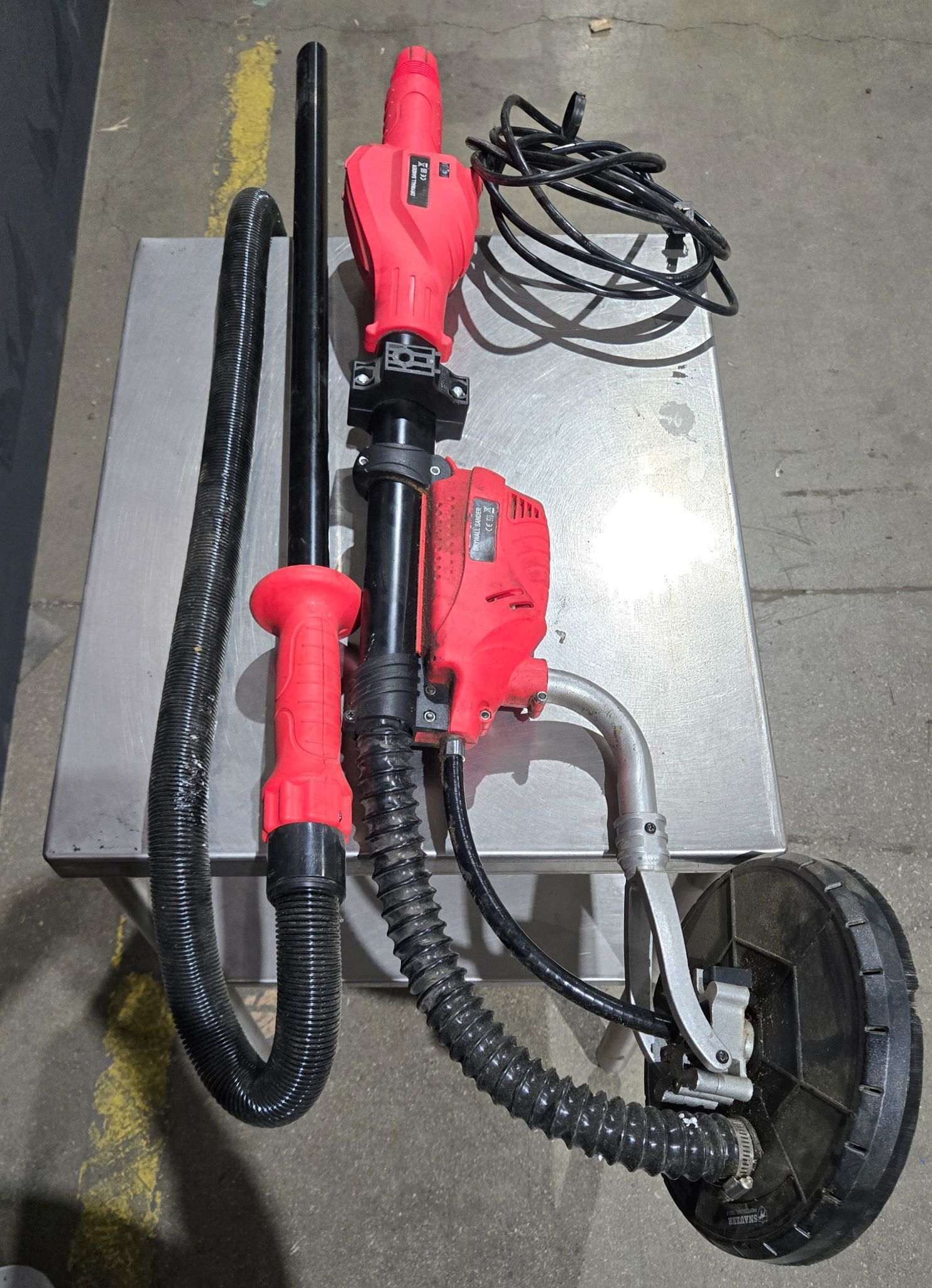 SNAUZER Professional Drywall Sander USED 3