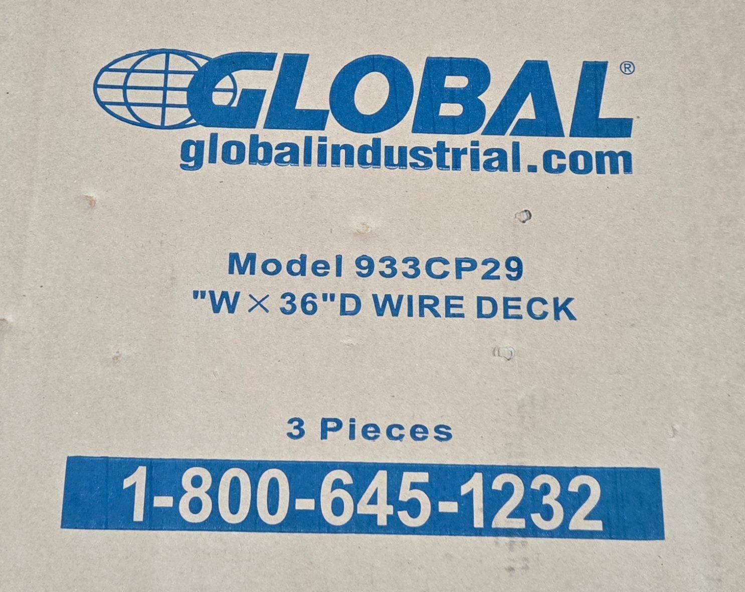 GLOBAL INDUSTRIAL 933CP29 36" x 36" Wire Mesh Decking (3‑Panel Set) NEW 2