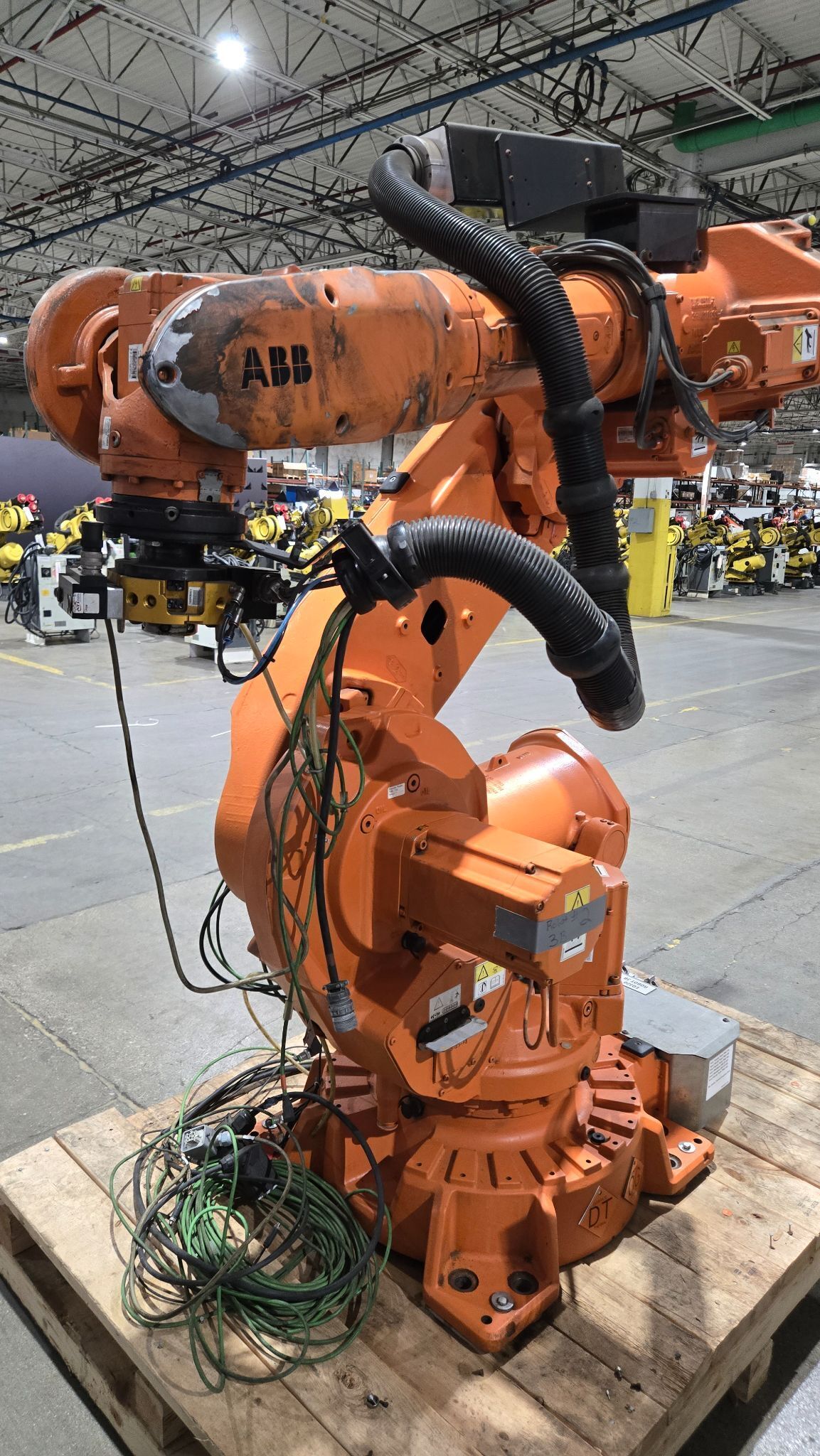 ABB IRB 6640-180/2.55 Complete with IRC5 Controller USED 2